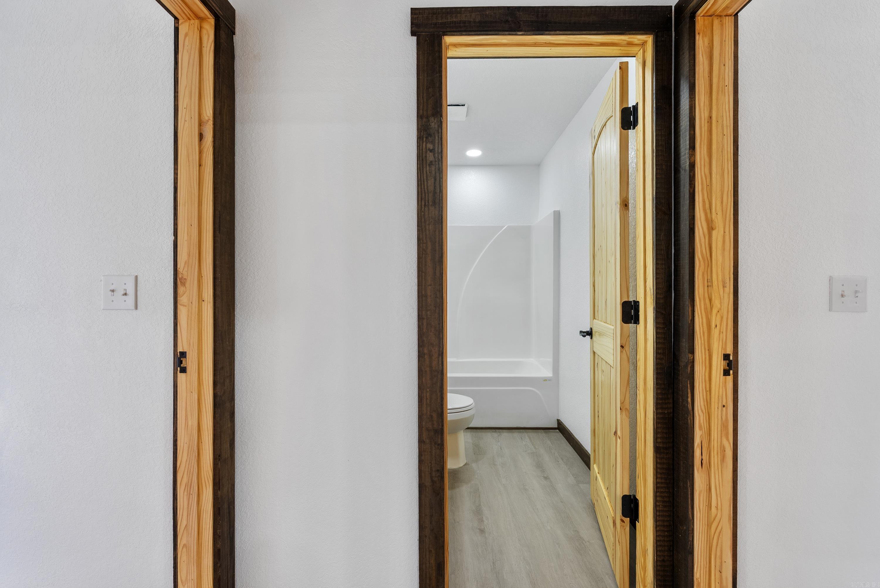 642 School  Rose Bud, AR