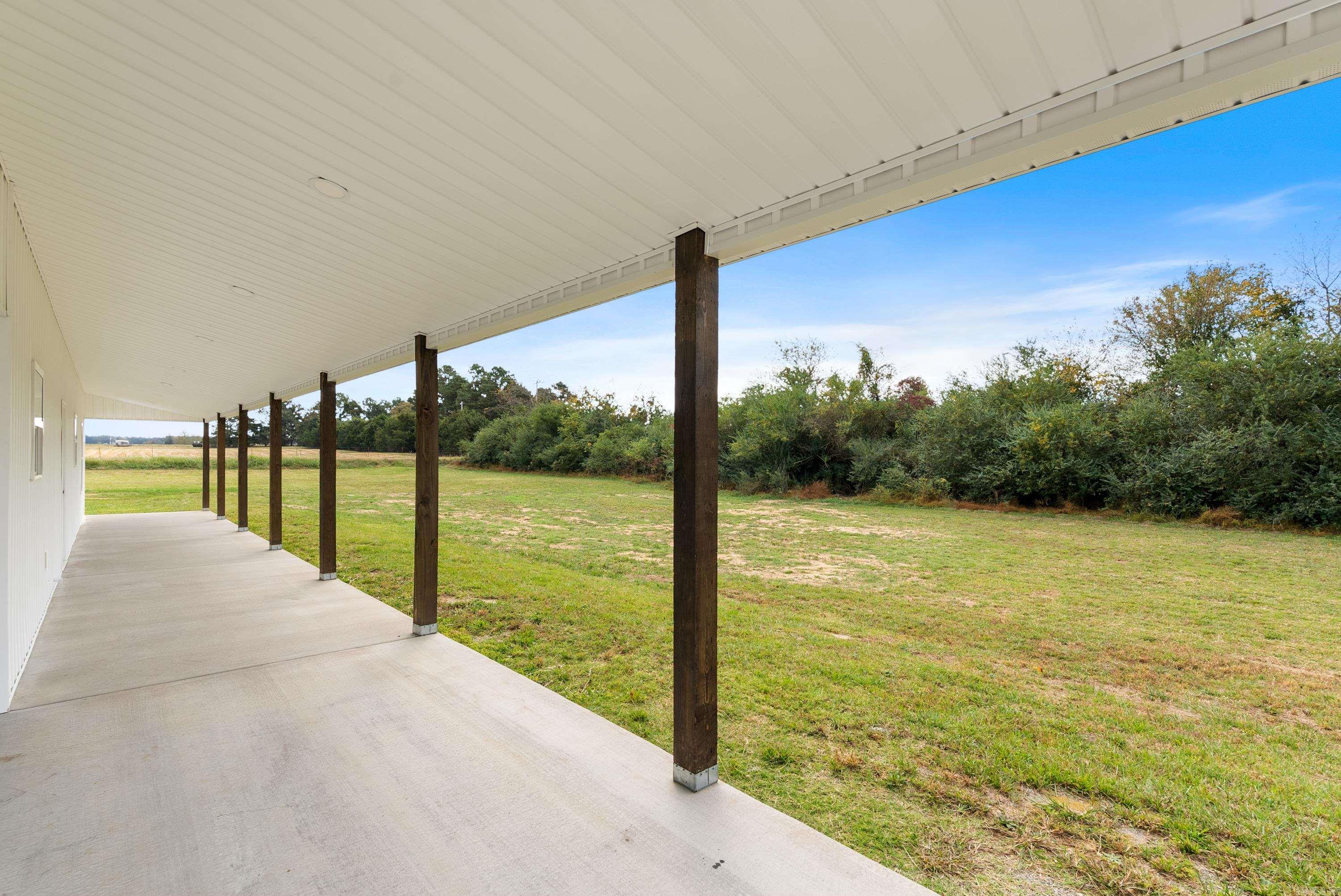 642 School  Rose Bud, AR