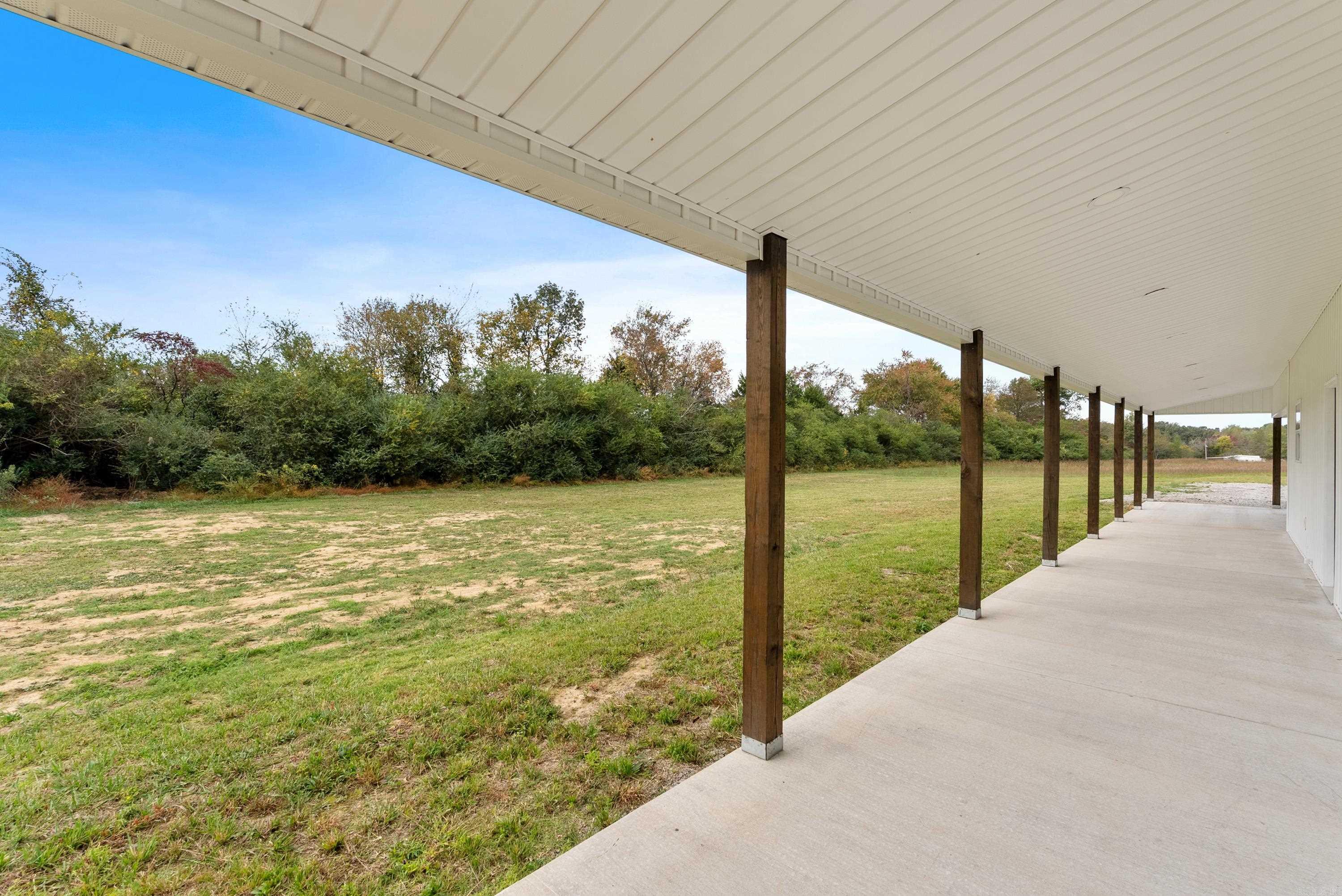 642 School  Rose Bud, AR