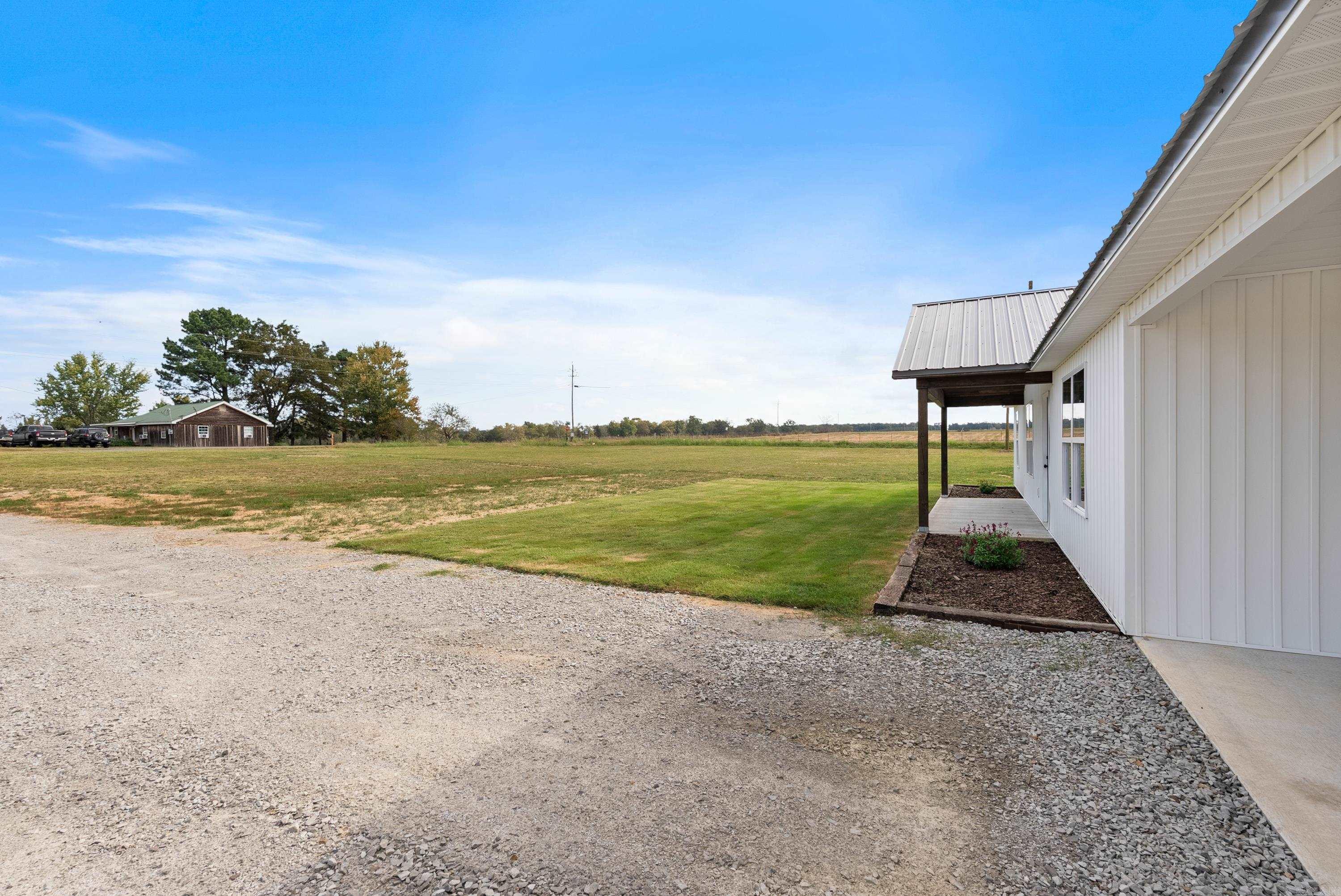 642 School  Rose Bud, AR