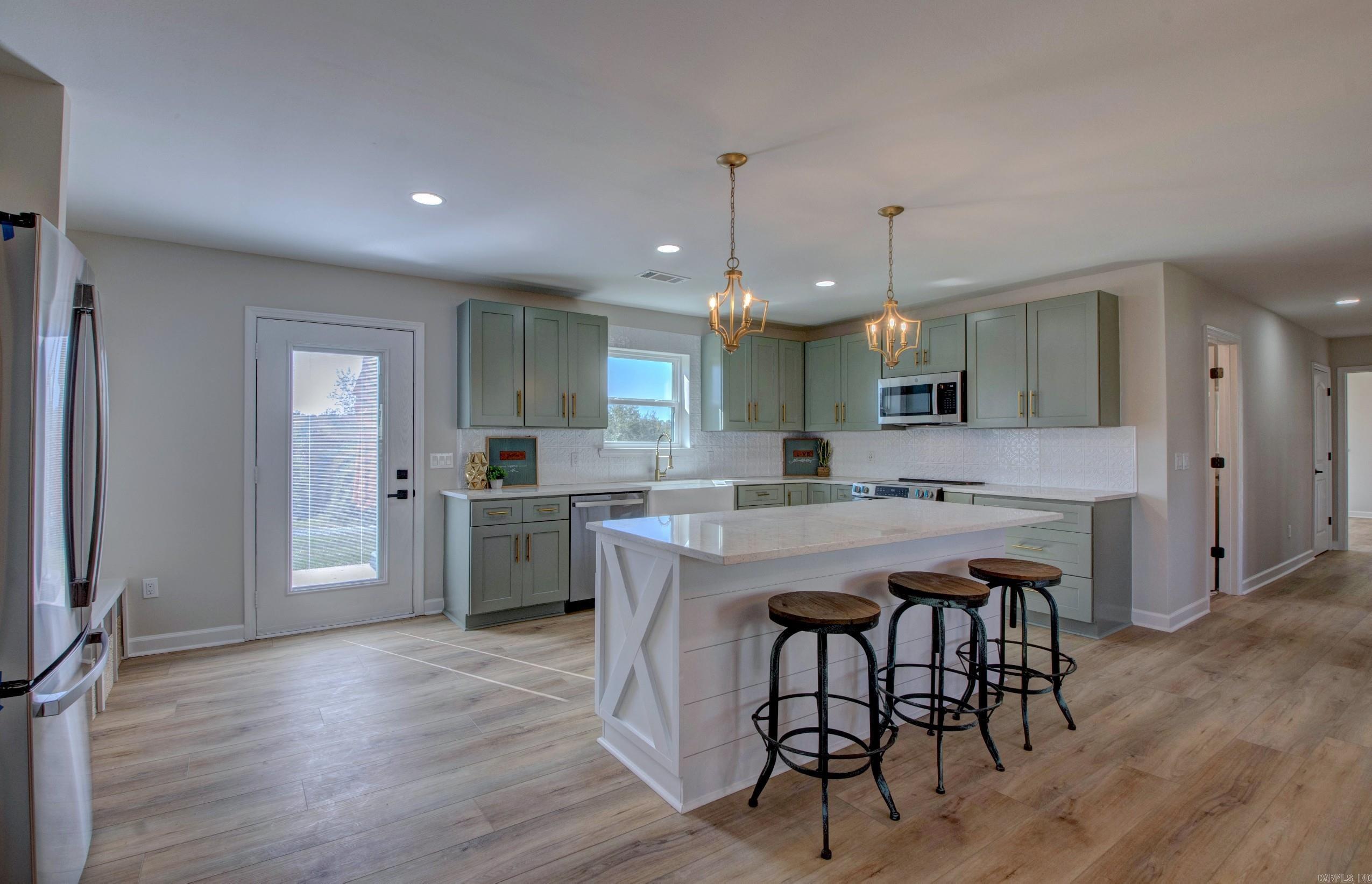 15 Conrad  Higden, AR