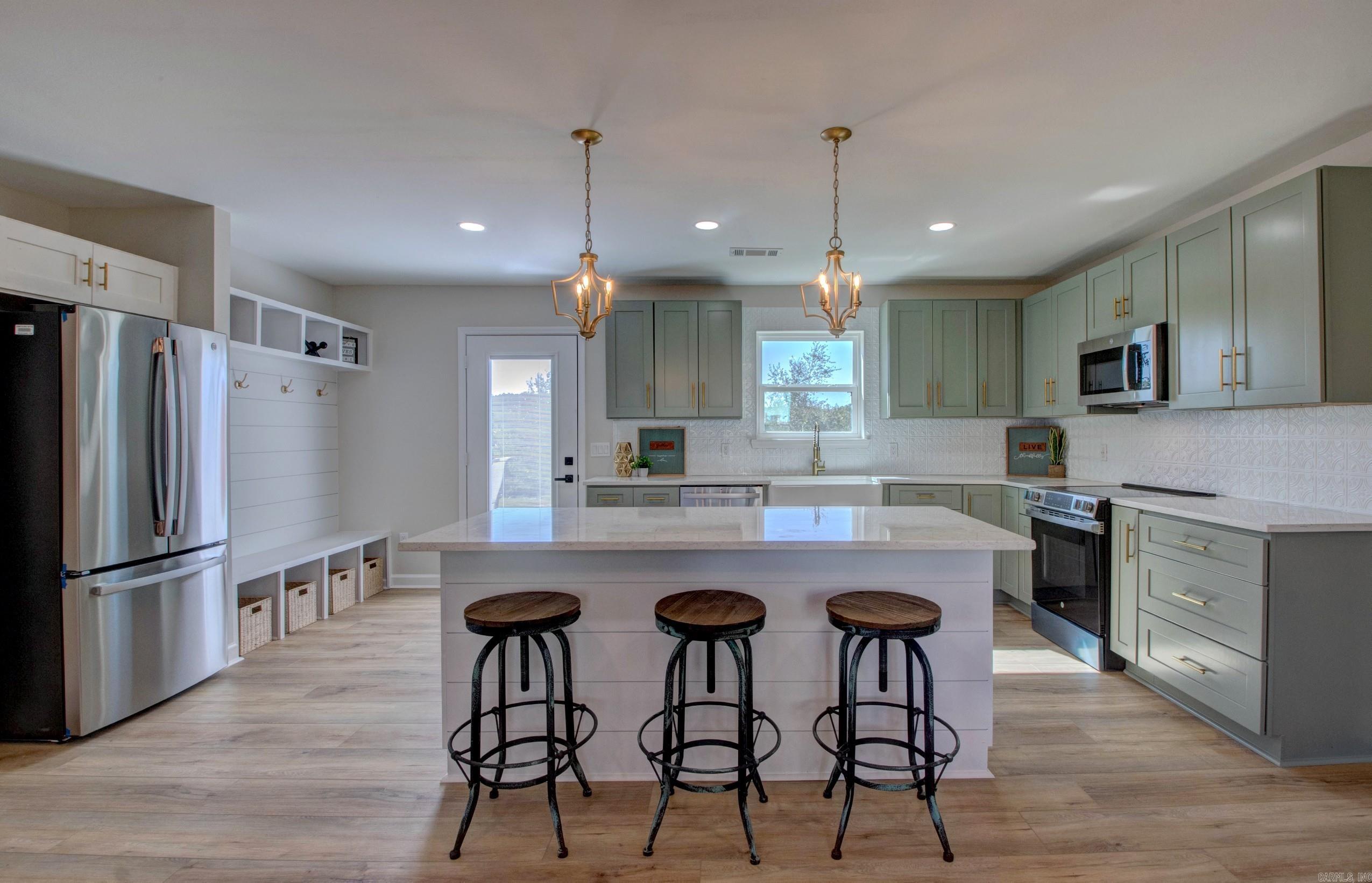 15 Conrad  Higden, AR