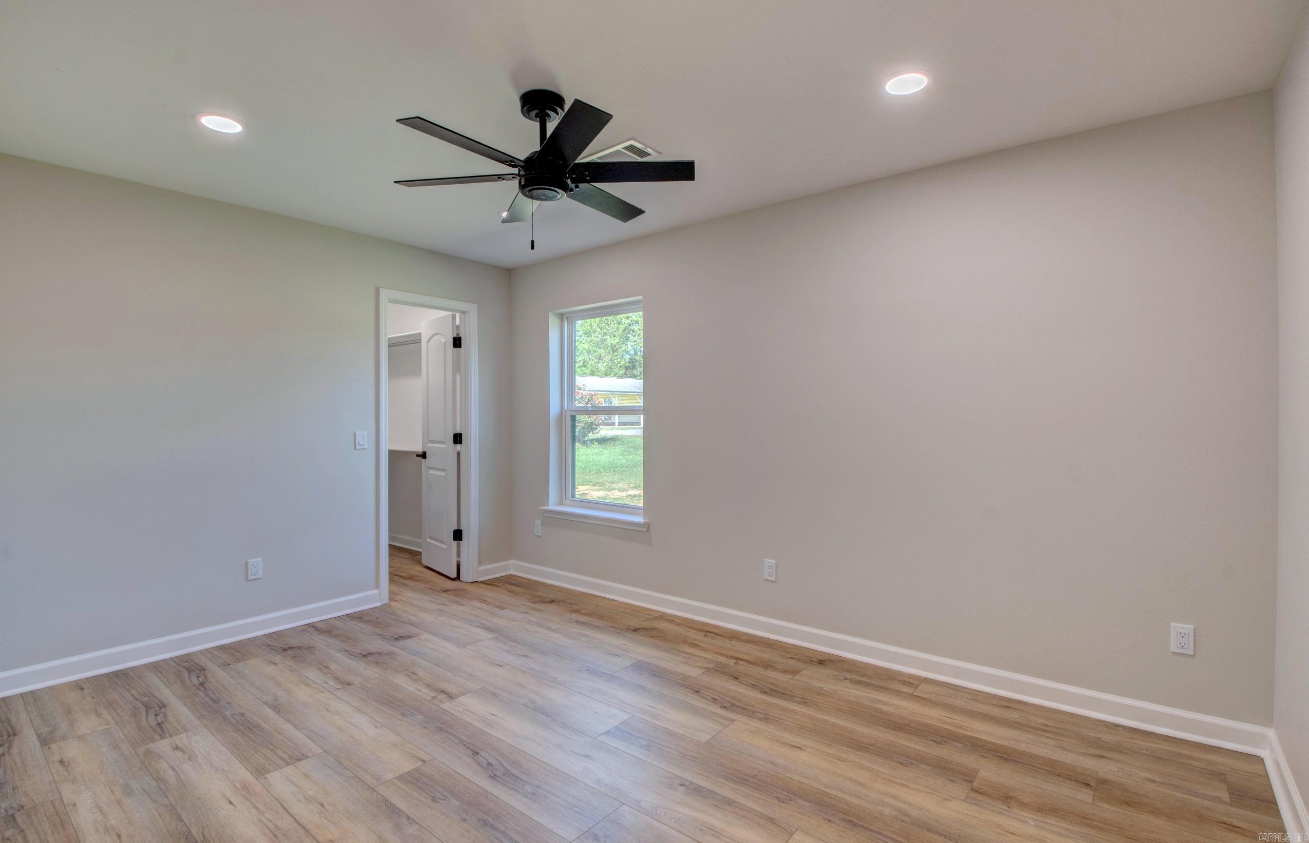 15 Conrad  Higden, AR