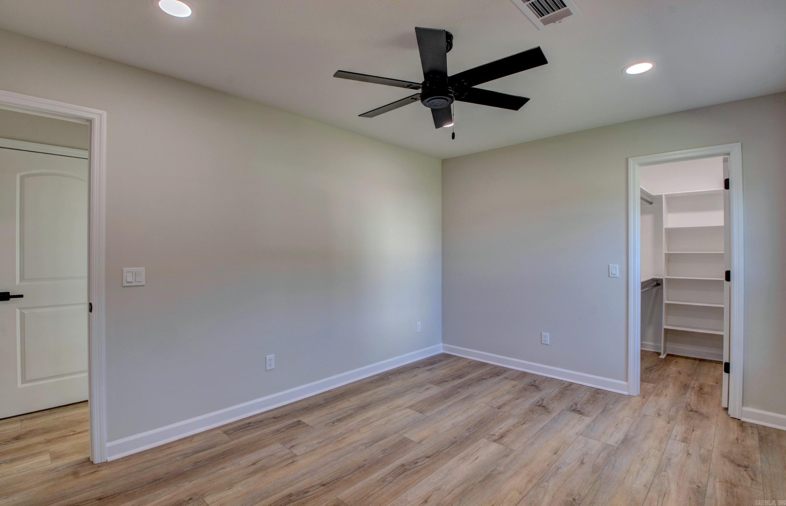 15 Conrad  Higden, AR