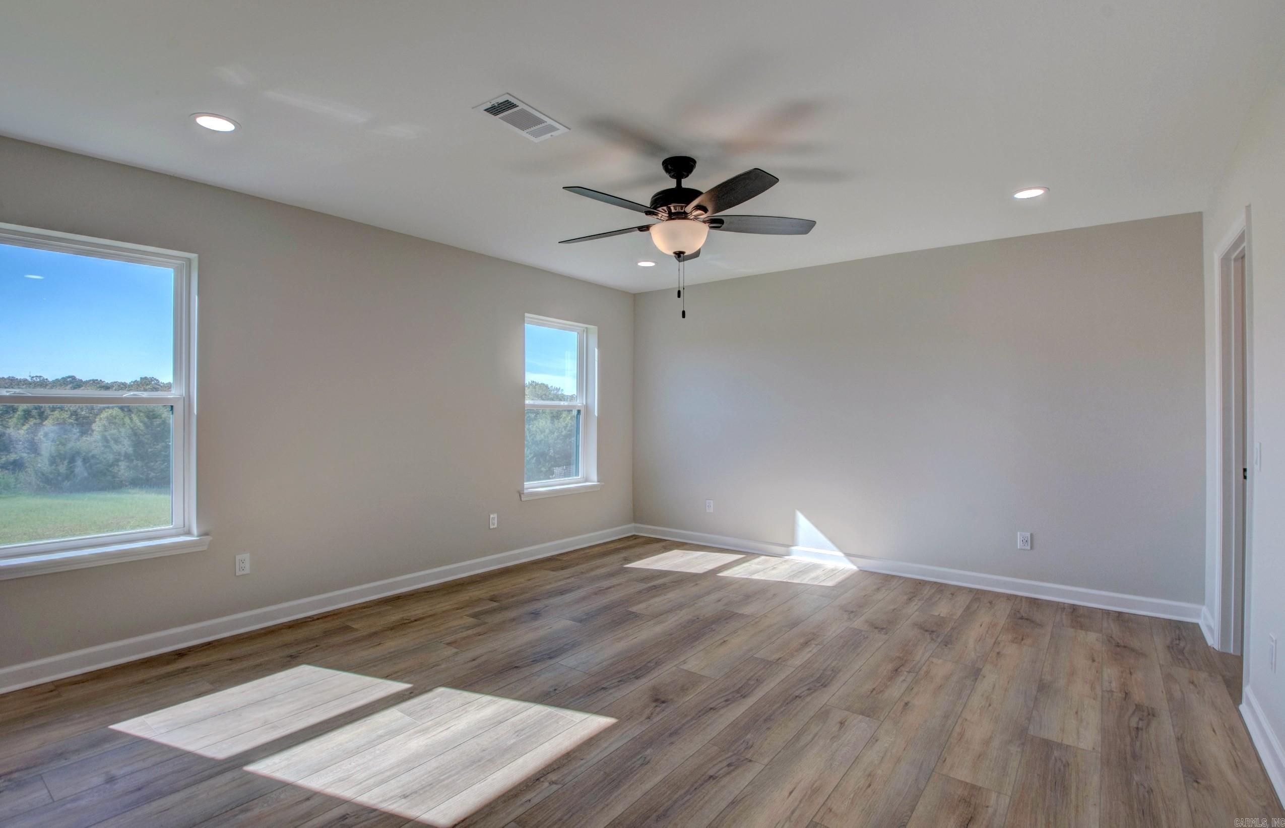 15 Conrad  Higden, AR