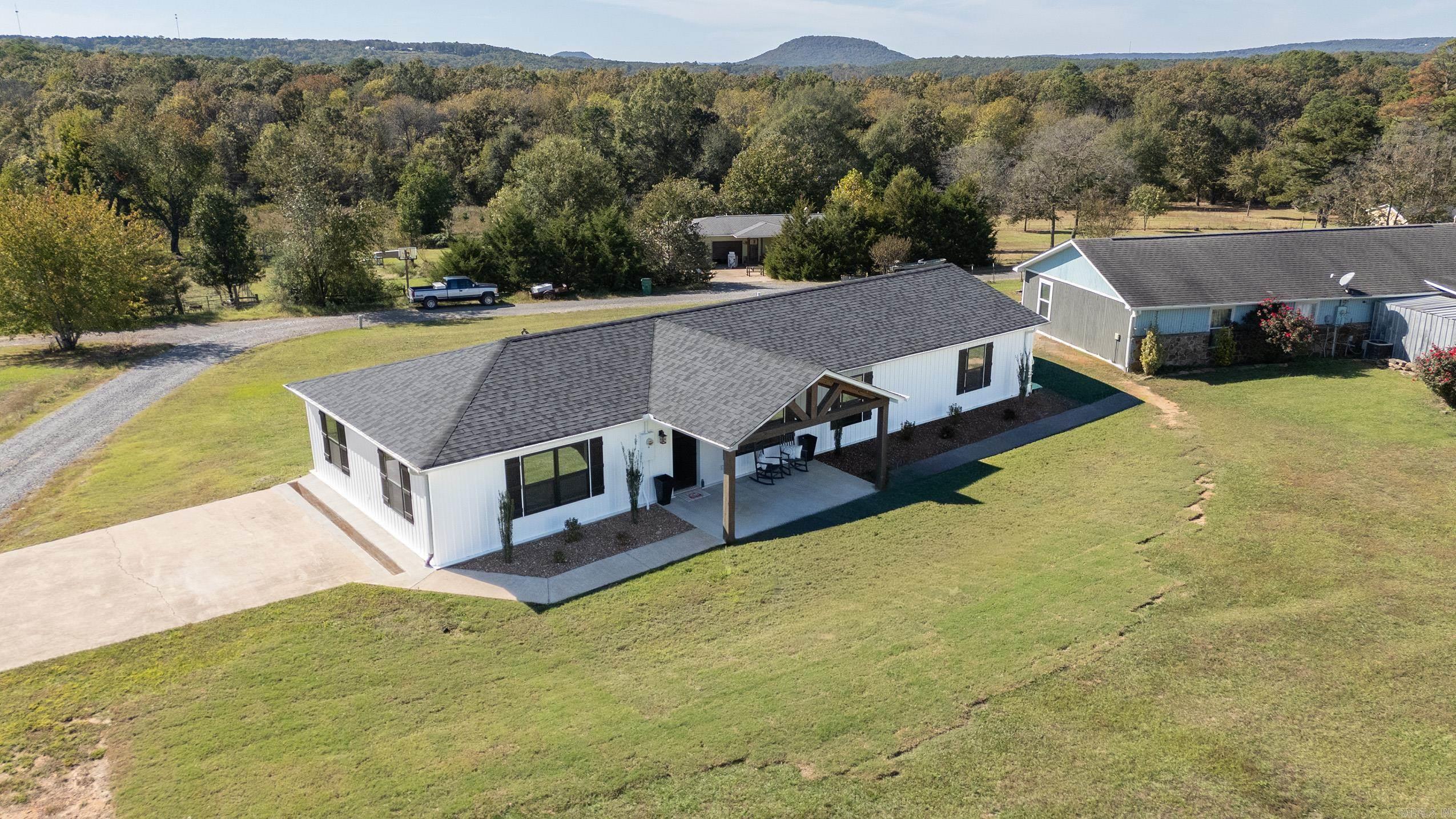 15 Conrad  Higden, AR