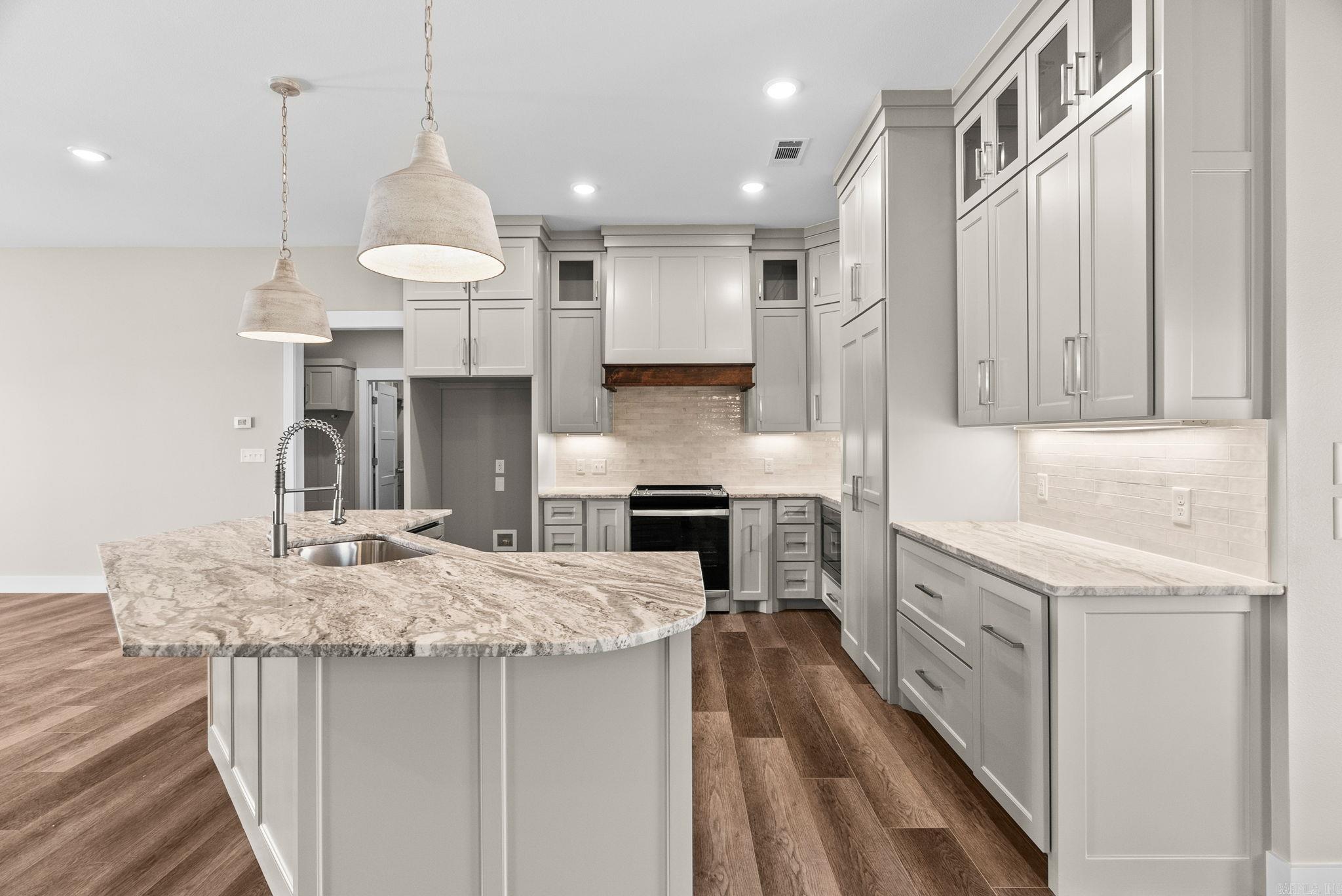 122 Republican Loop  Greenbrier, AR