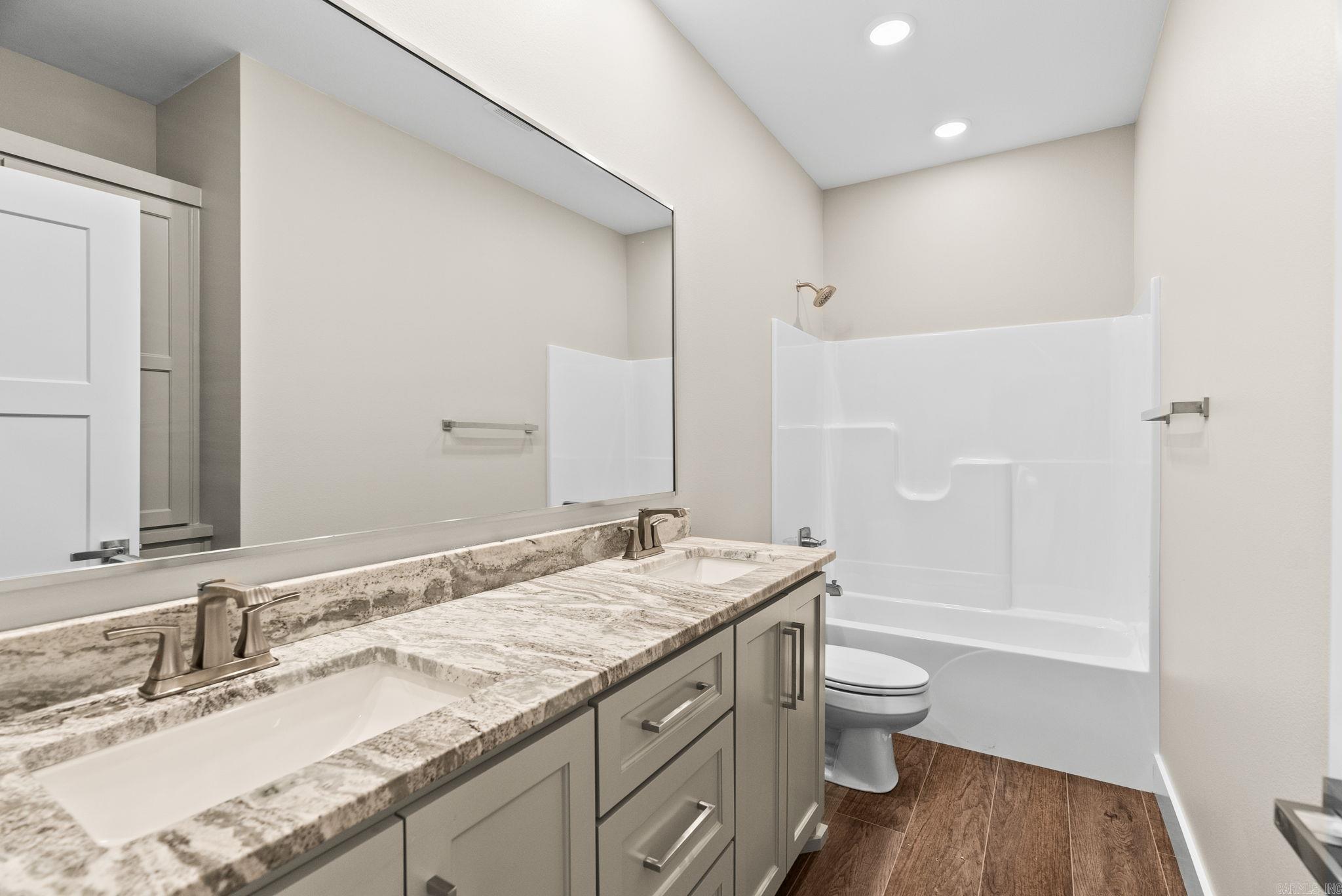 122 Republican Loop  Greenbrier, AR