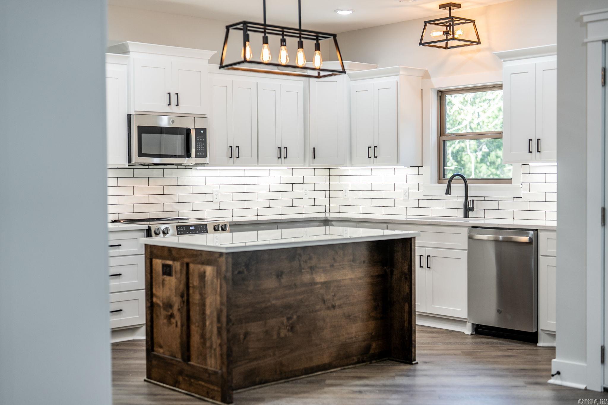 44 Sky Eagle Drive  Greenbrier, AR