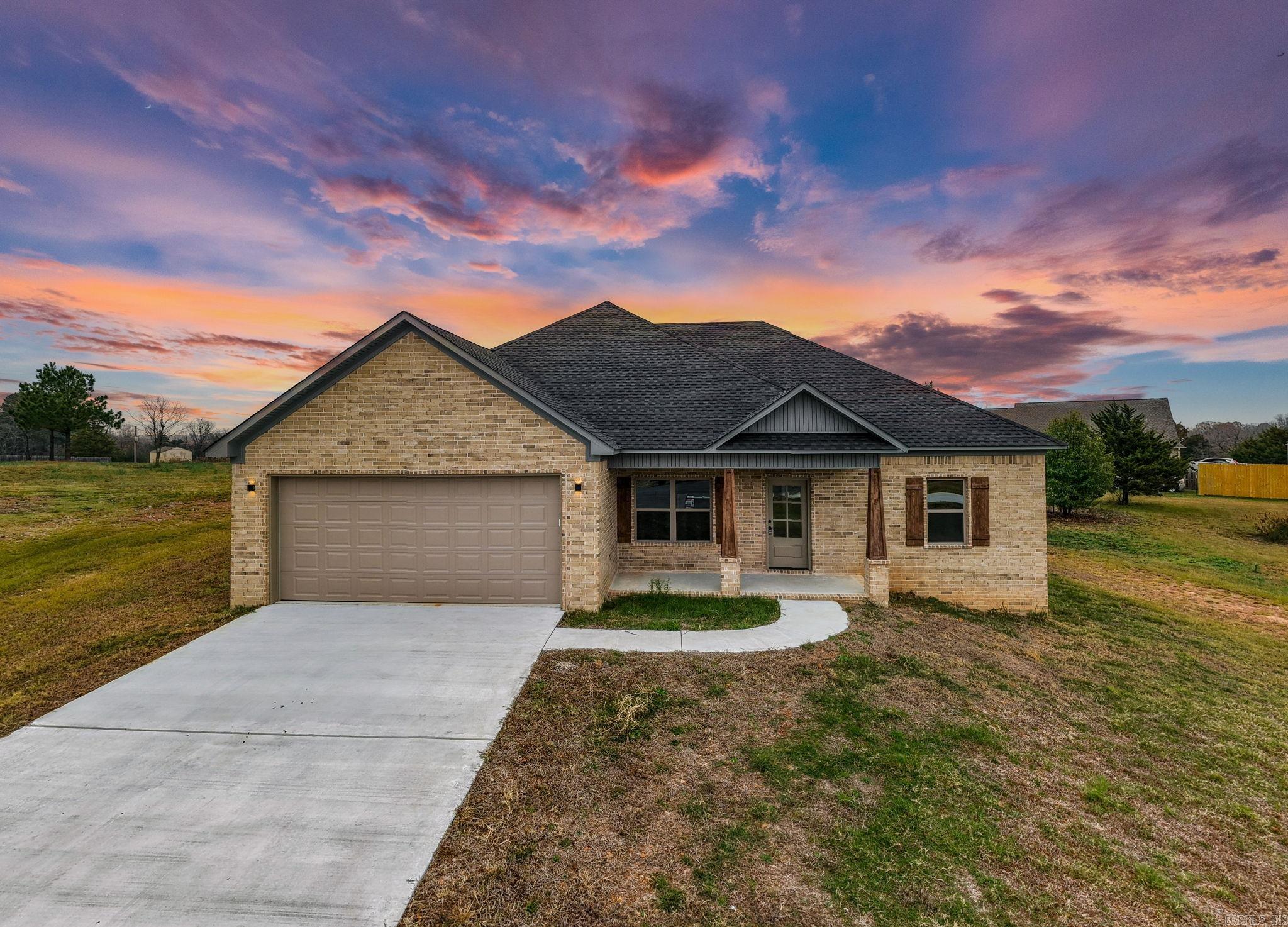 32 High Point Drive Greenbrier, AR 72058