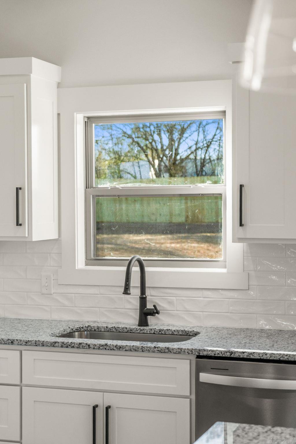 21 West Cedar Hill Road Greenbrier, AR 72058