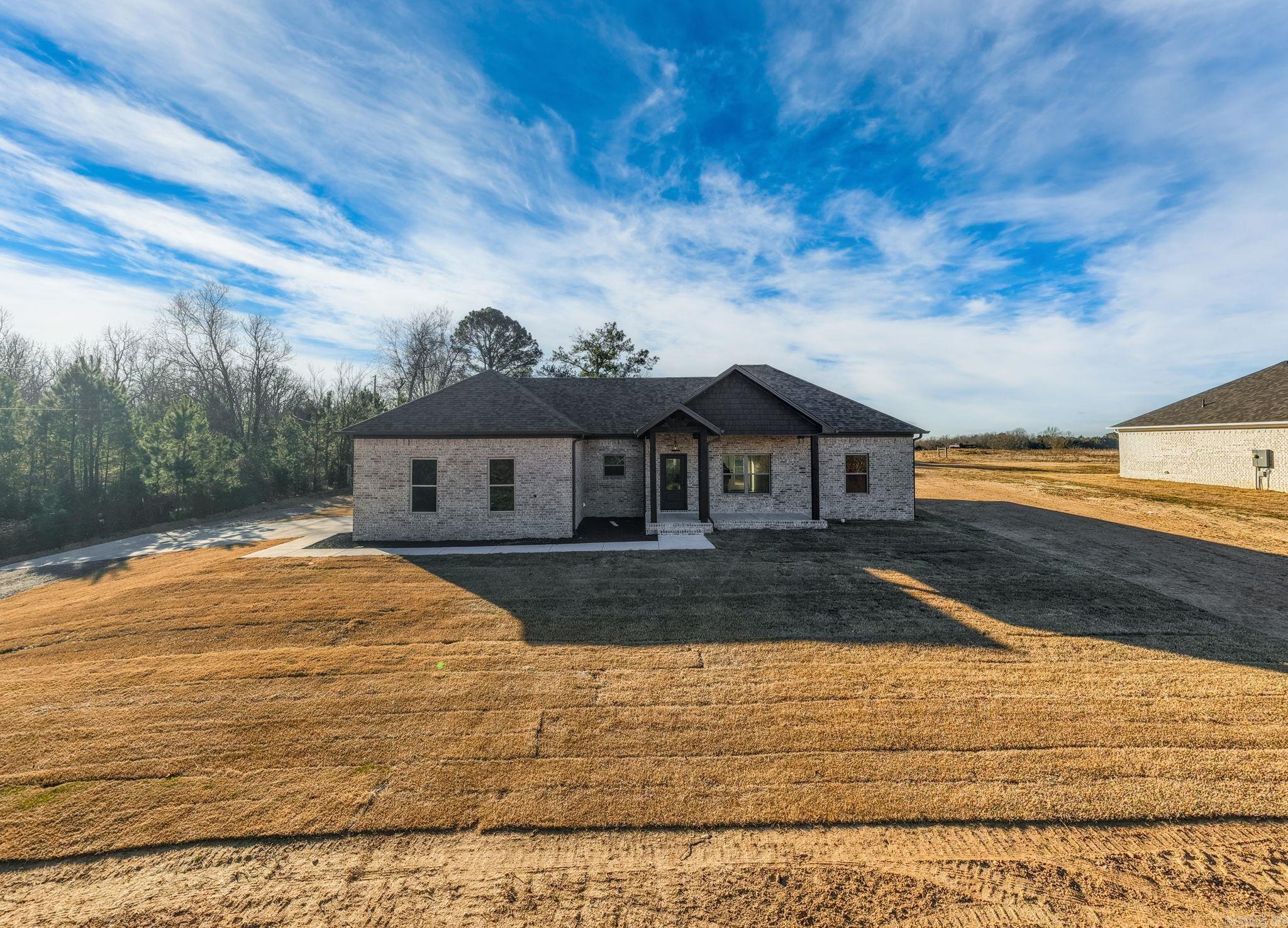 21 West Cedar Hill Road Greenbrier, AR 72058