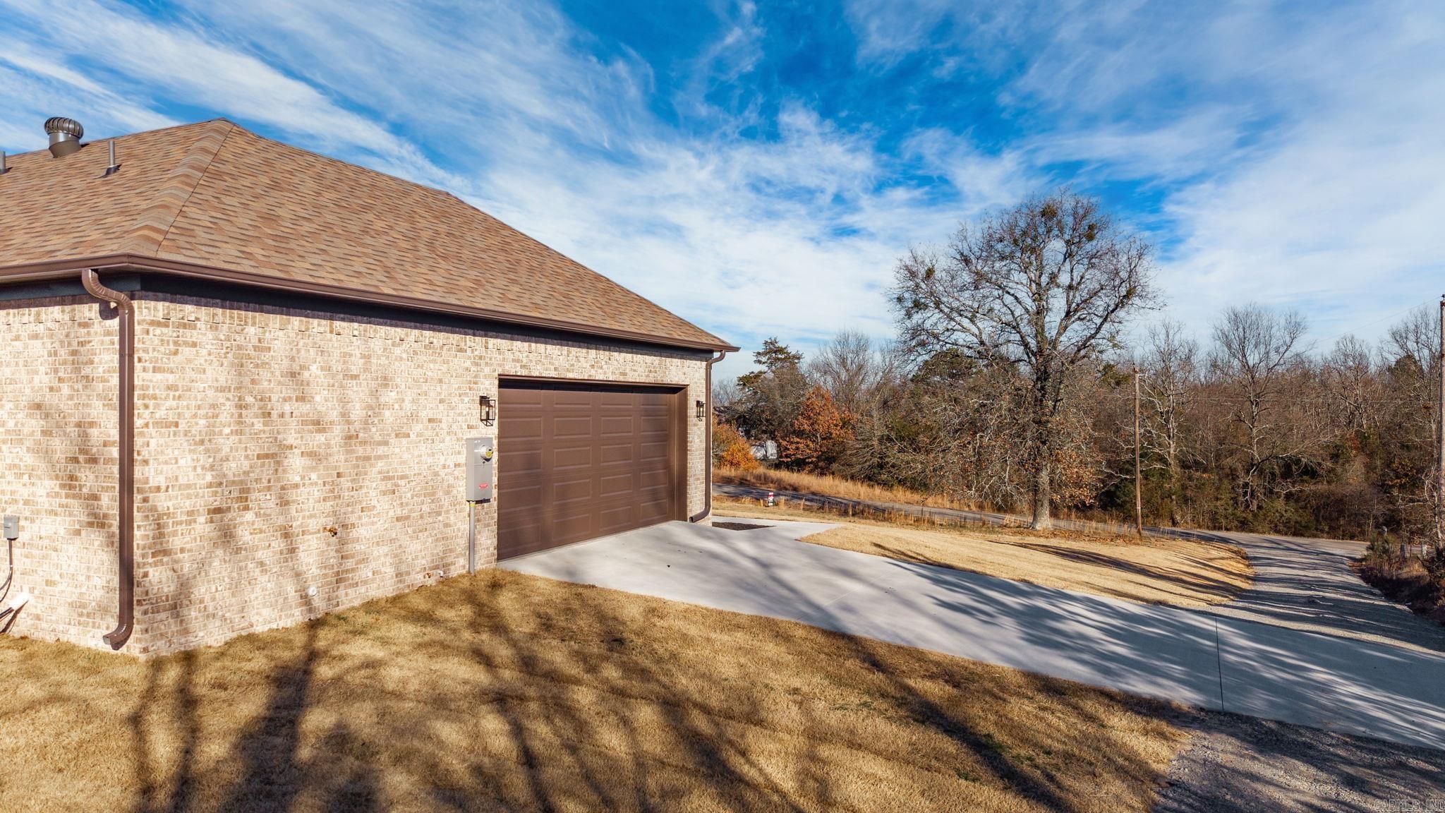 21 West Cedar Hill Road Greenbrier, AR 72058