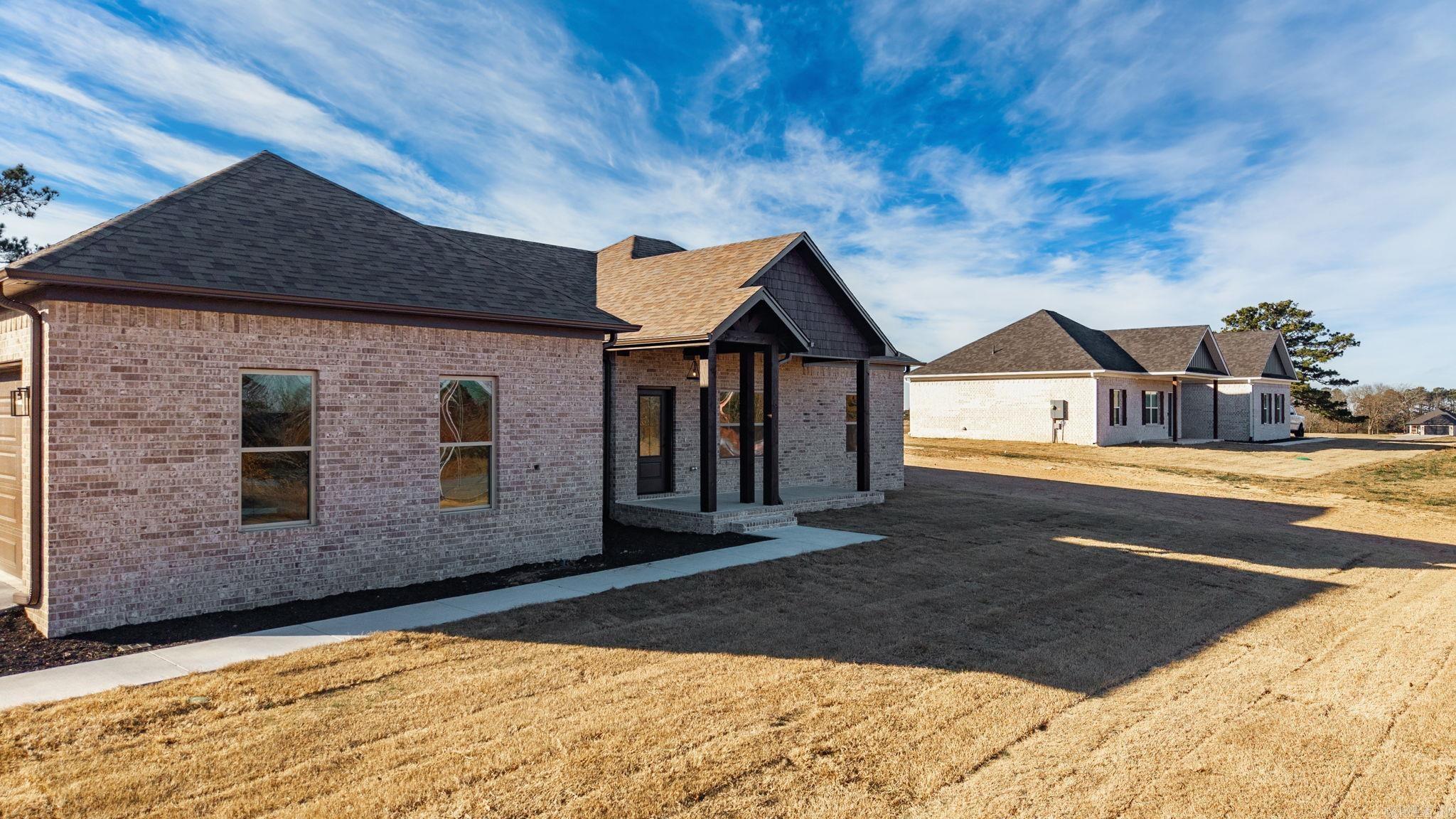 21 West Cedar Hill Road Greenbrier, AR 72058