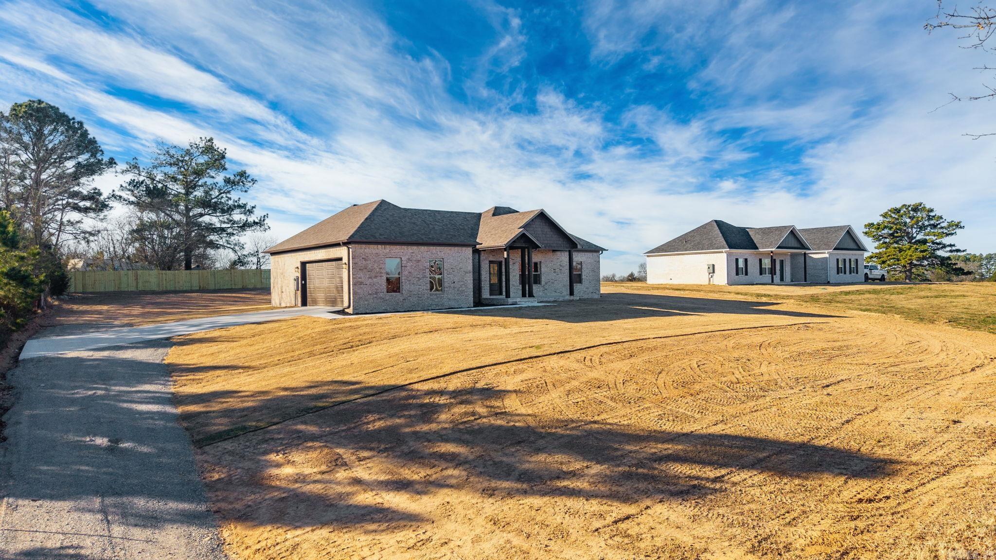 21 West Cedar Hill Road Greenbrier, AR 72058