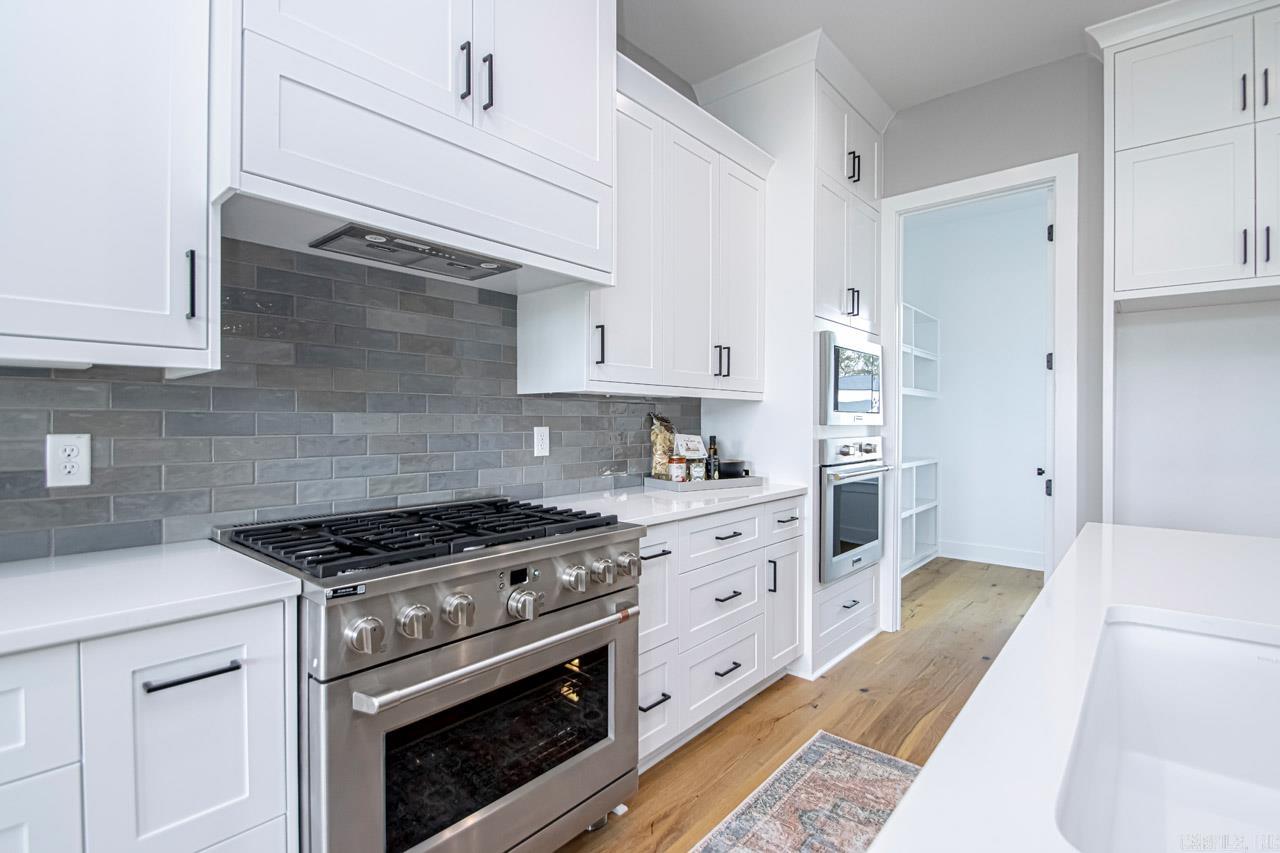 4917 Lake Vista  Benton, AR