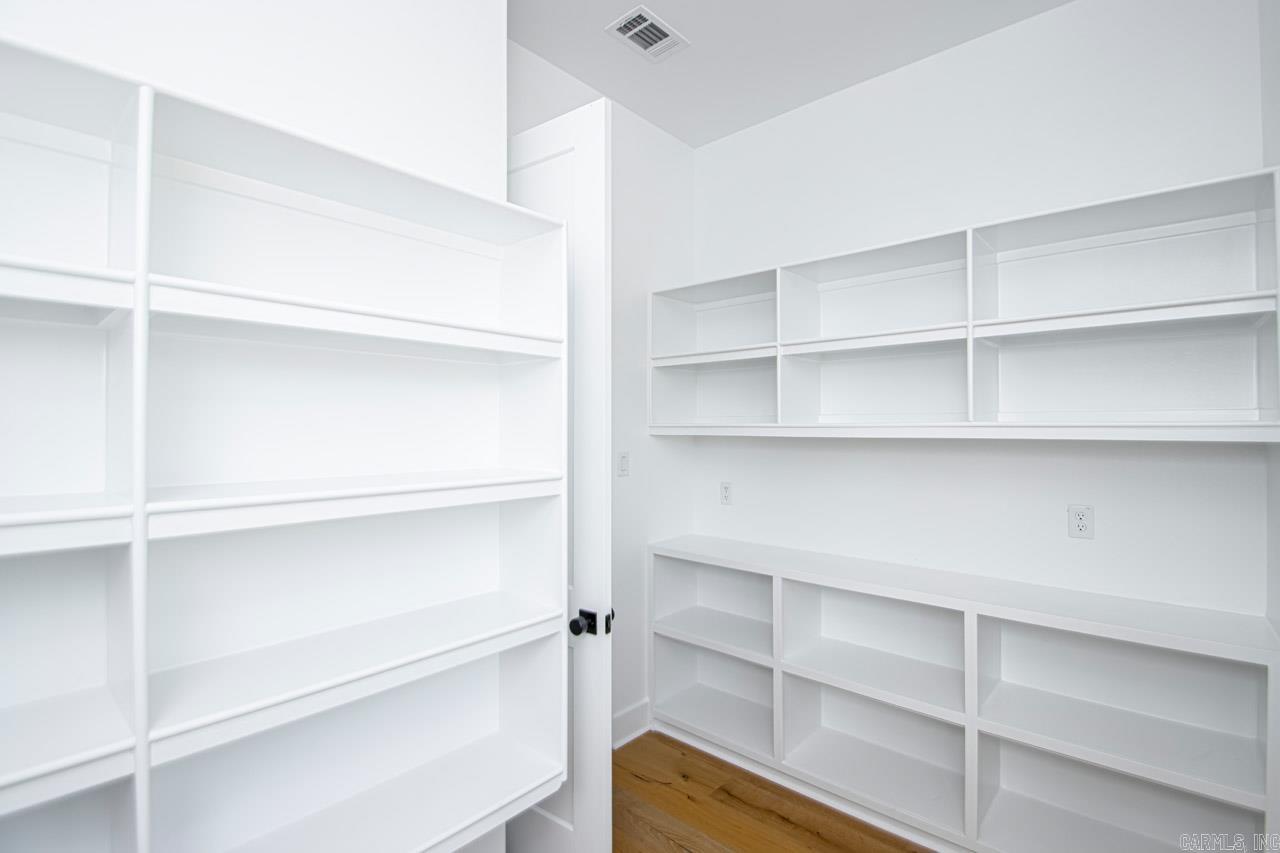 4917 Lake Vista  Benton, AR