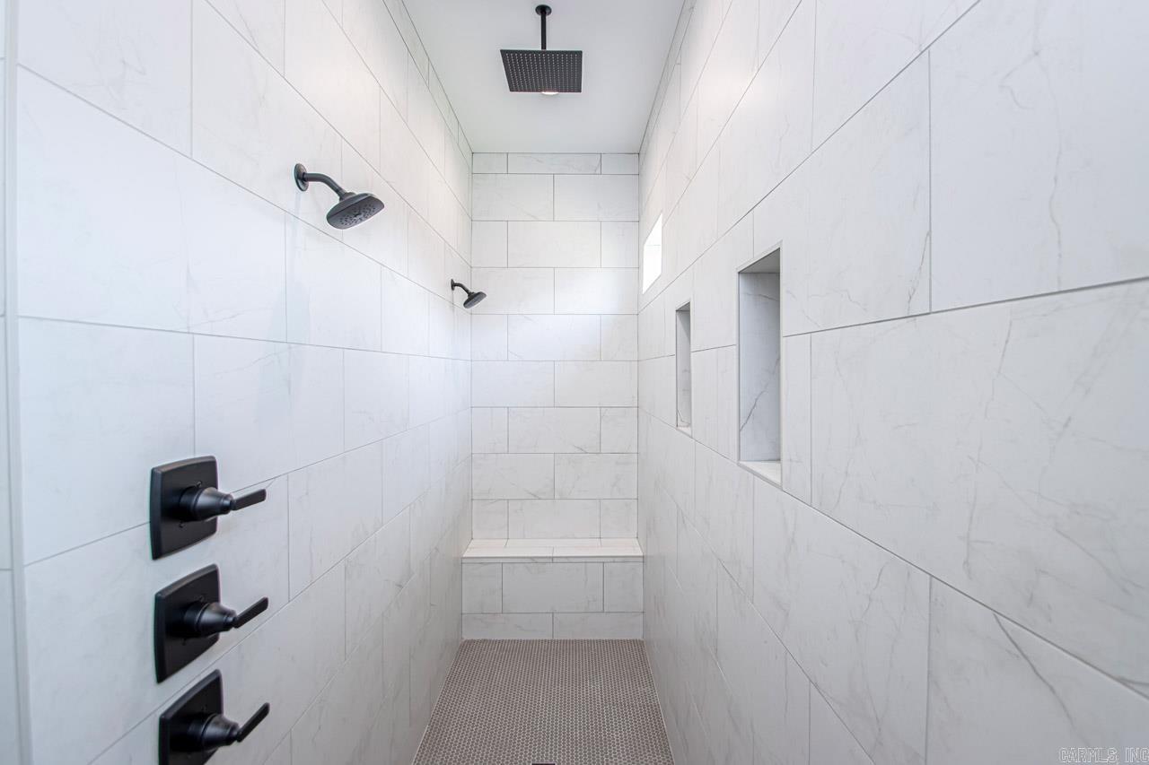 4917 Lake Vista  Benton, AR