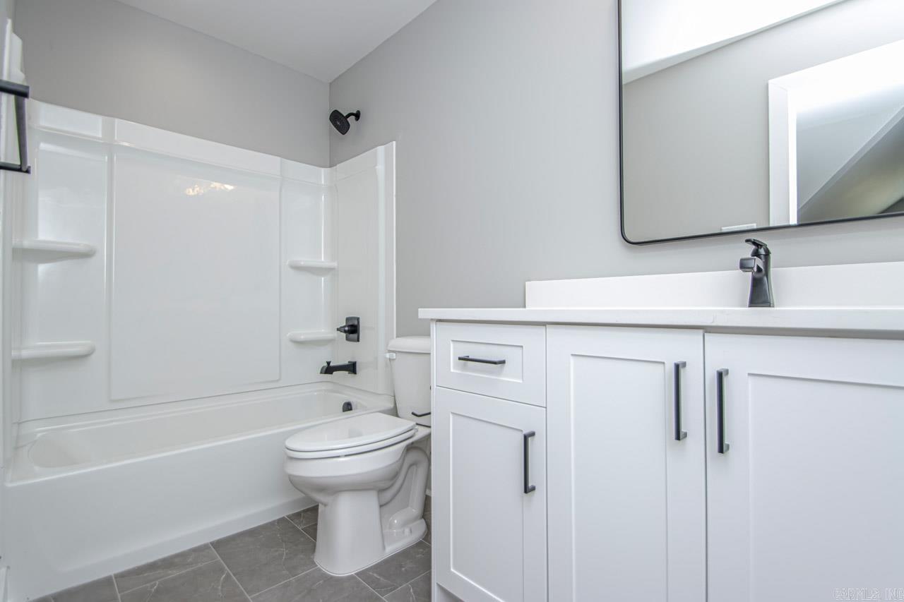 4917 Lake Vista  Benton, AR