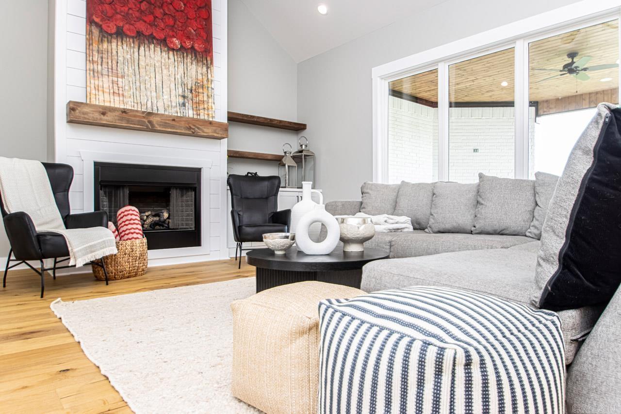 4917 Lake Vista  Benton, AR