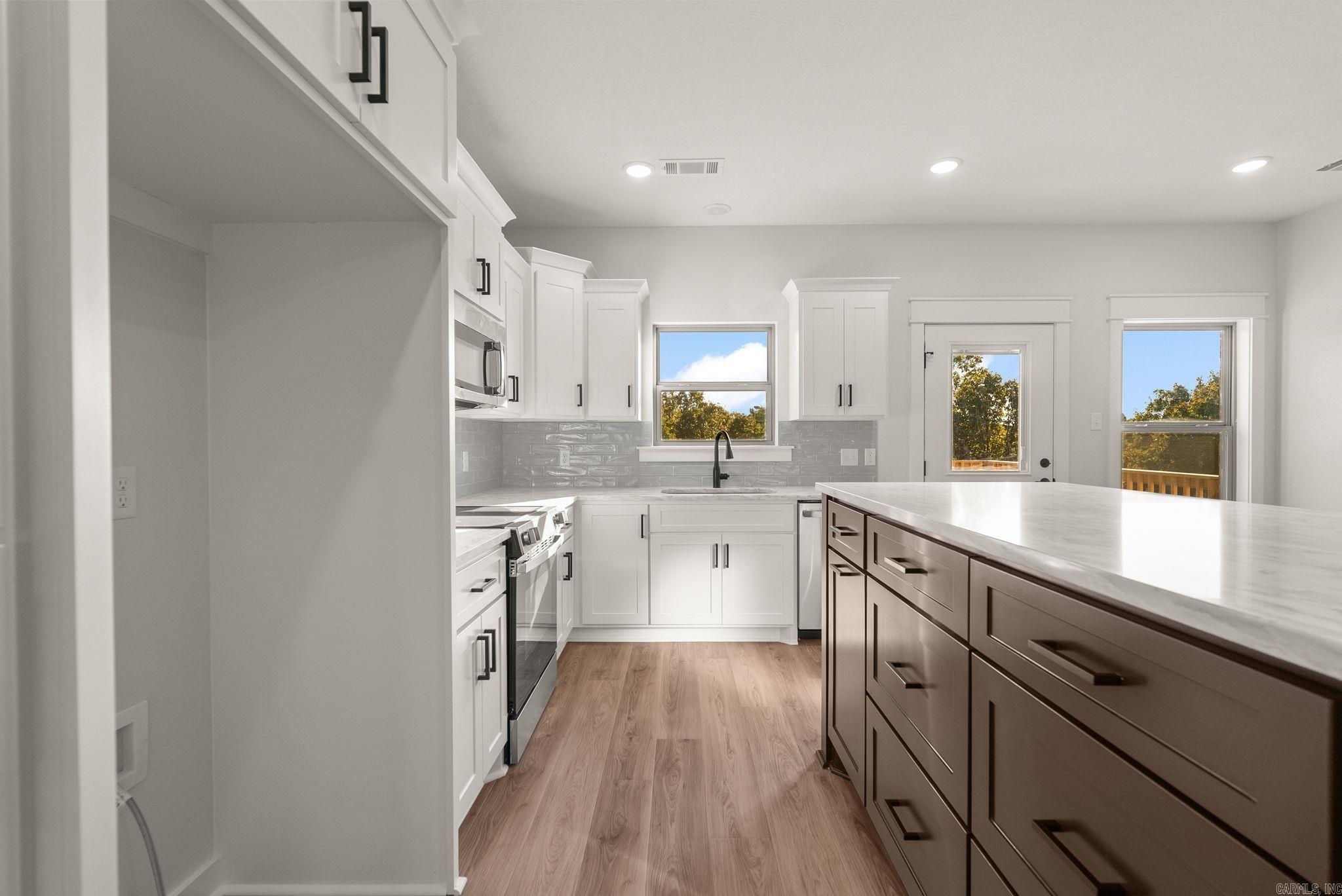 53 Summer Sky Drive  Greenbrier, AR