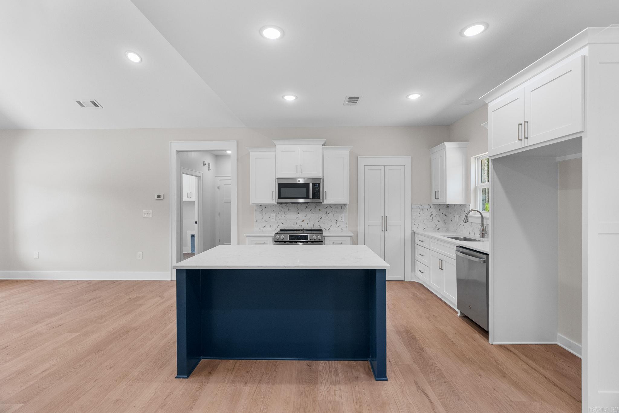 30 Turkey Roost Drive  Quitman, AR