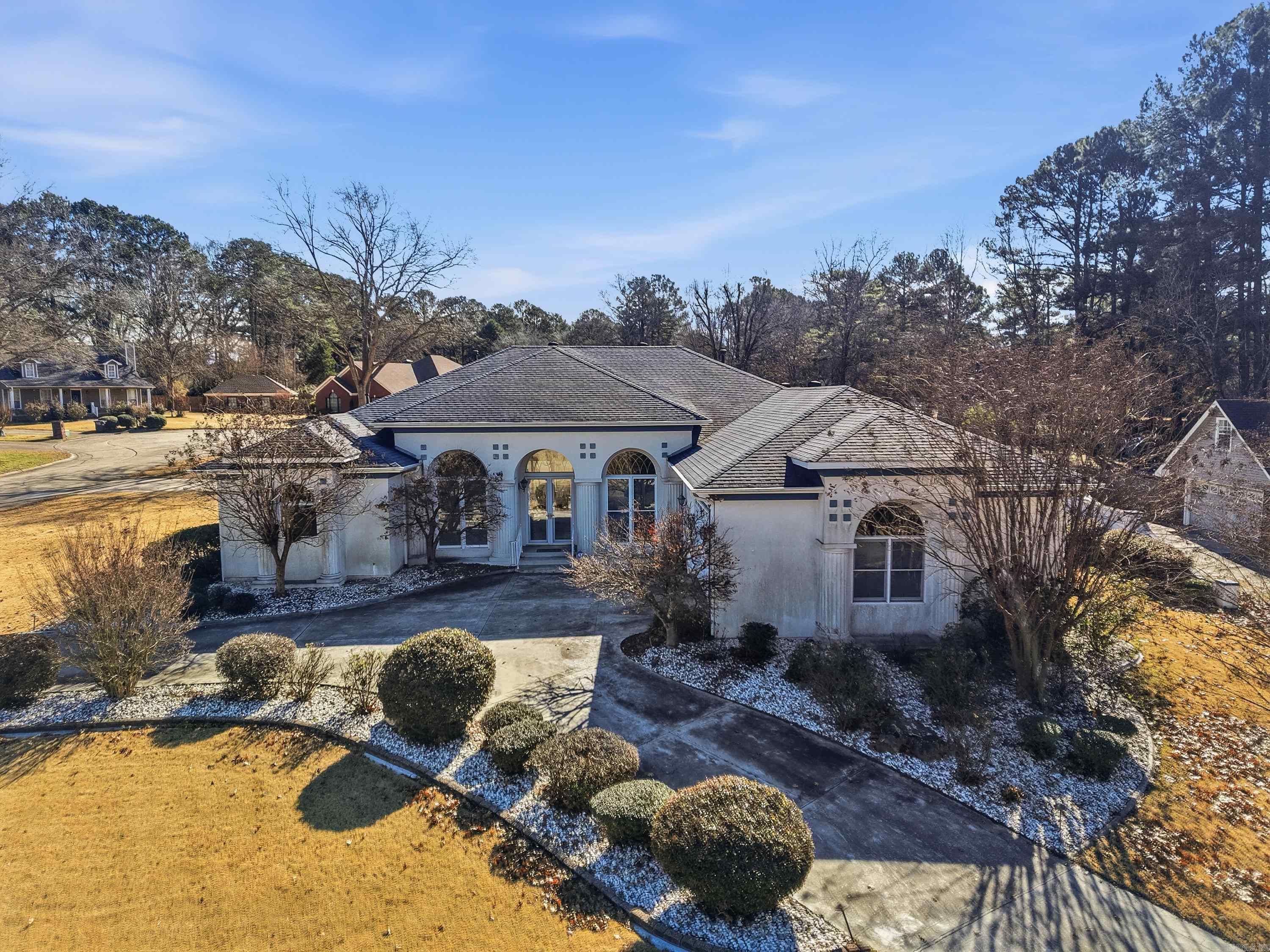 24 Woodland Drive Jacksonville, AR 72076