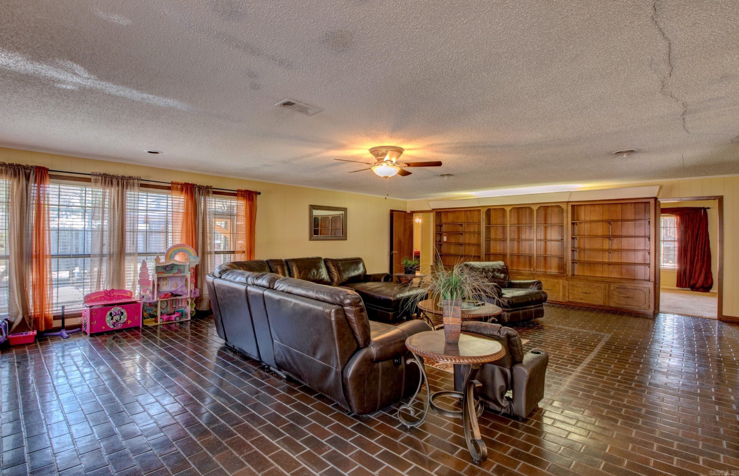 106 Pine Forest  Fordyce, AR