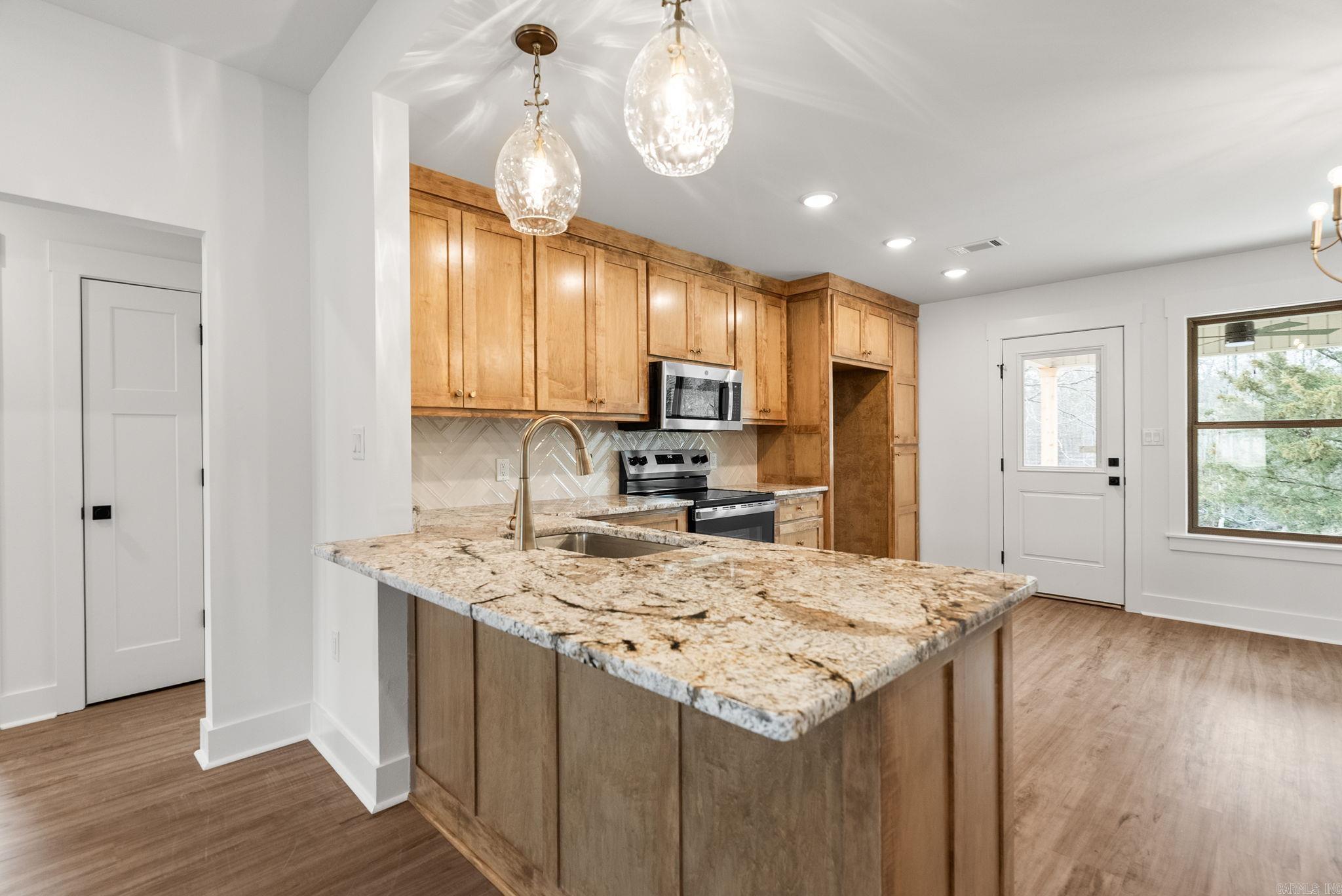 63 Wilhelmina Cove Conway, AR 72034