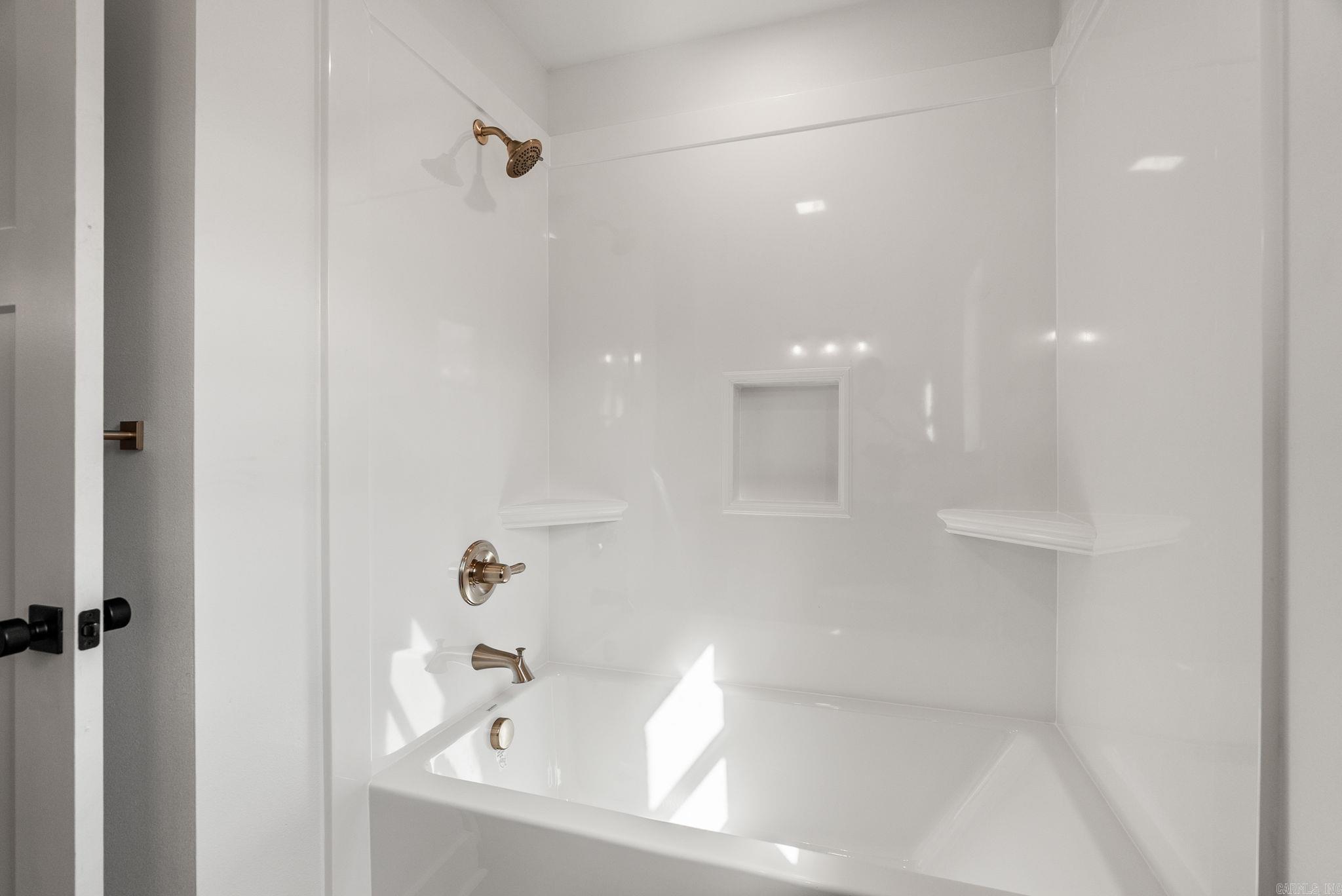 63 Wilhelmina Cove Conway, AR 72034