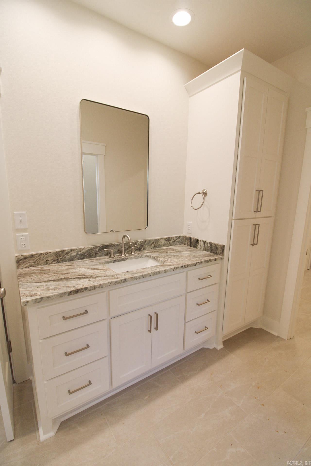 4685 College Conway, AR 72034