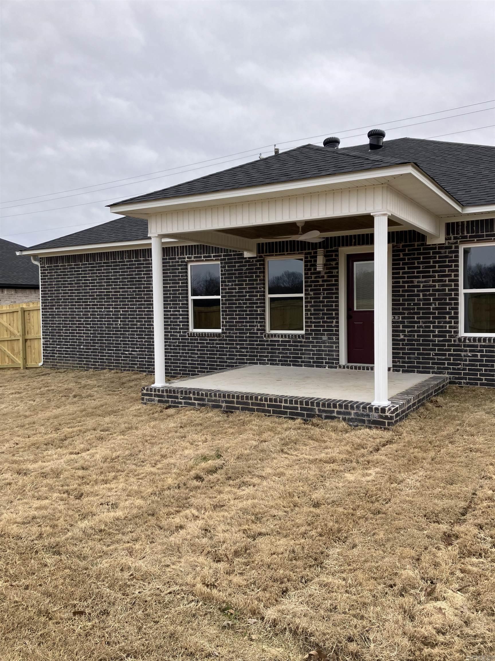 204 S Apple Street Beebe, AR 72012