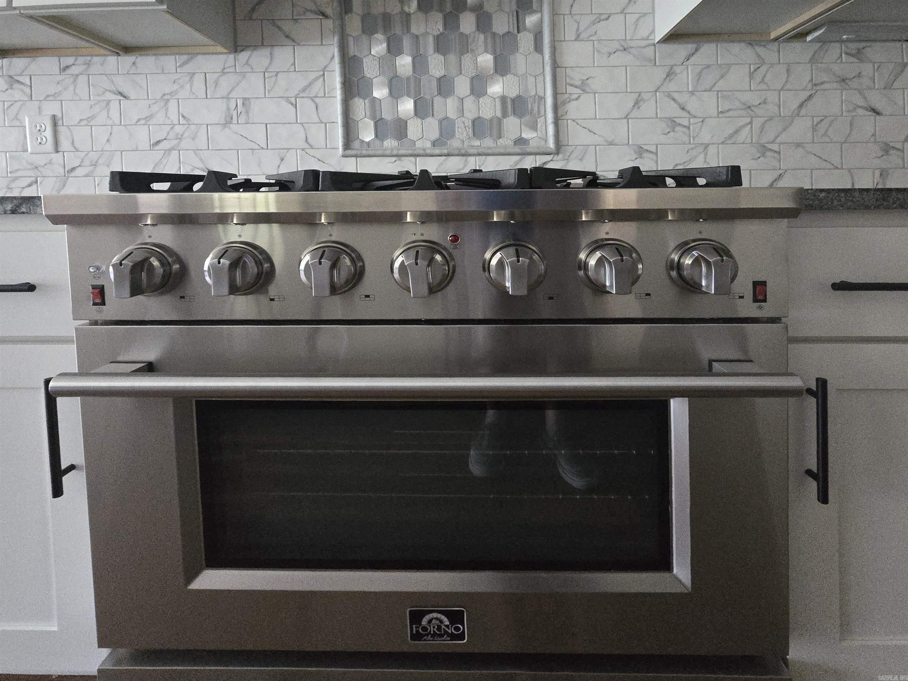 664 Hiram  Bauxite, AR