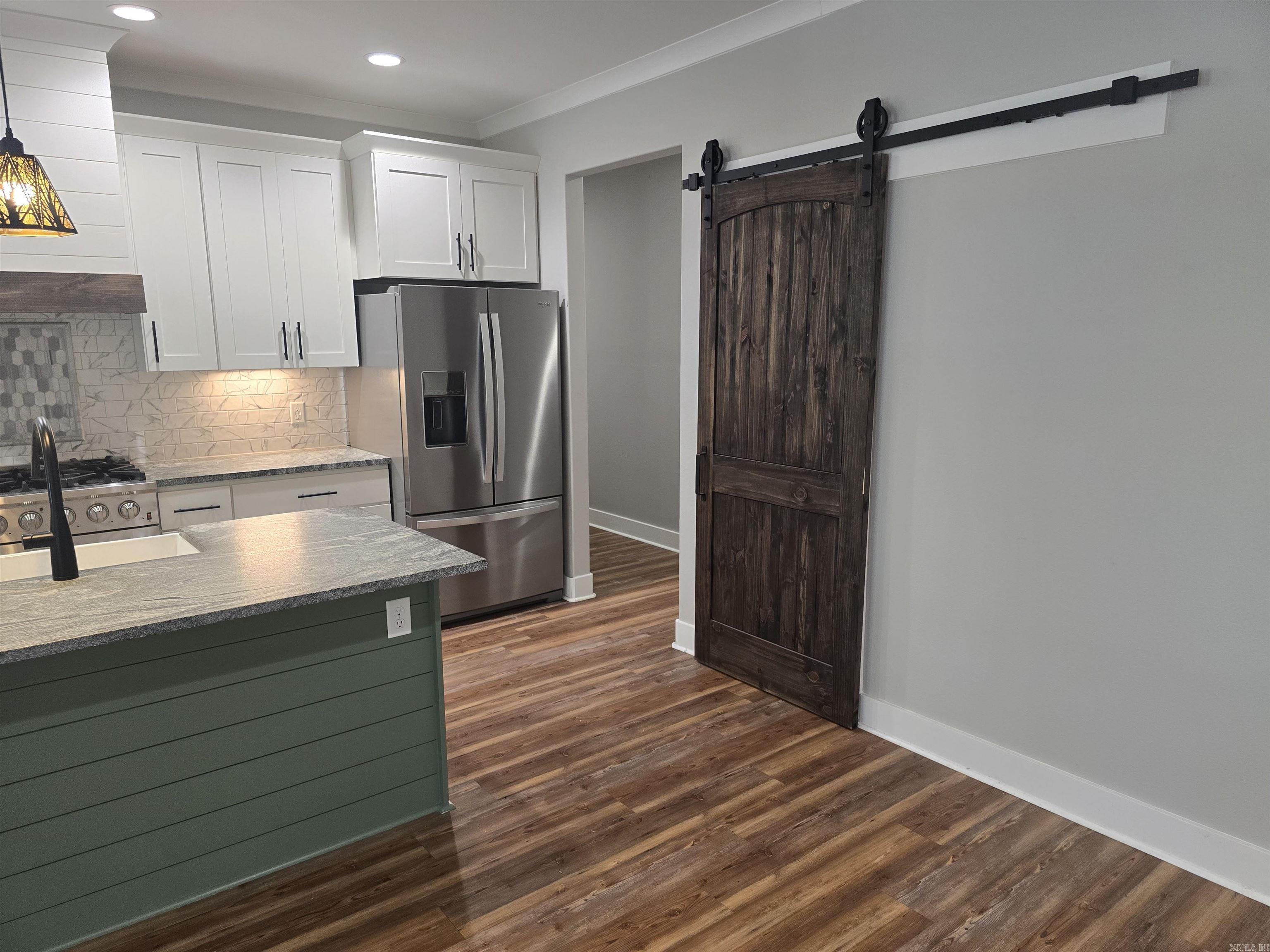 664 Hiram  Bauxite, AR