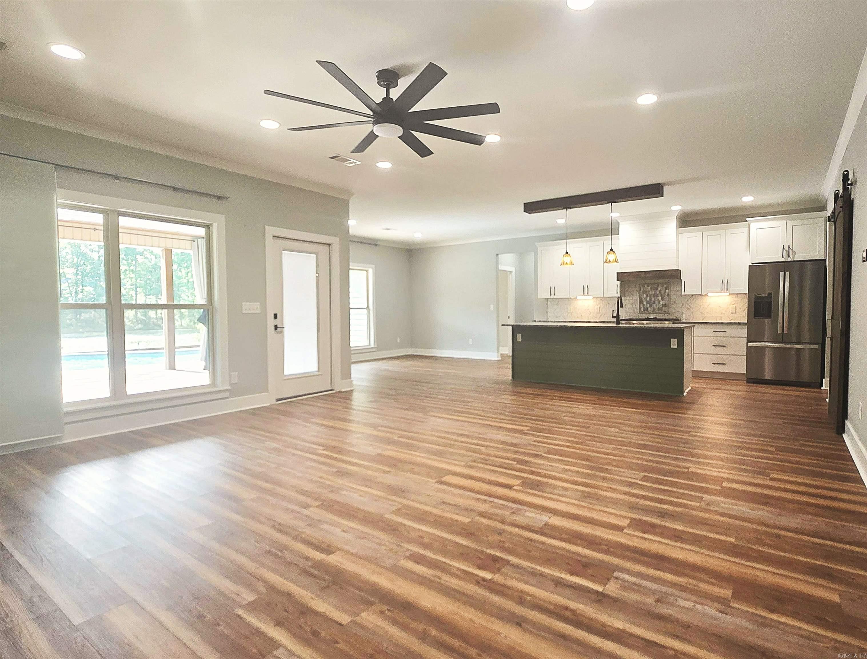 664 Hiram  Bauxite, AR