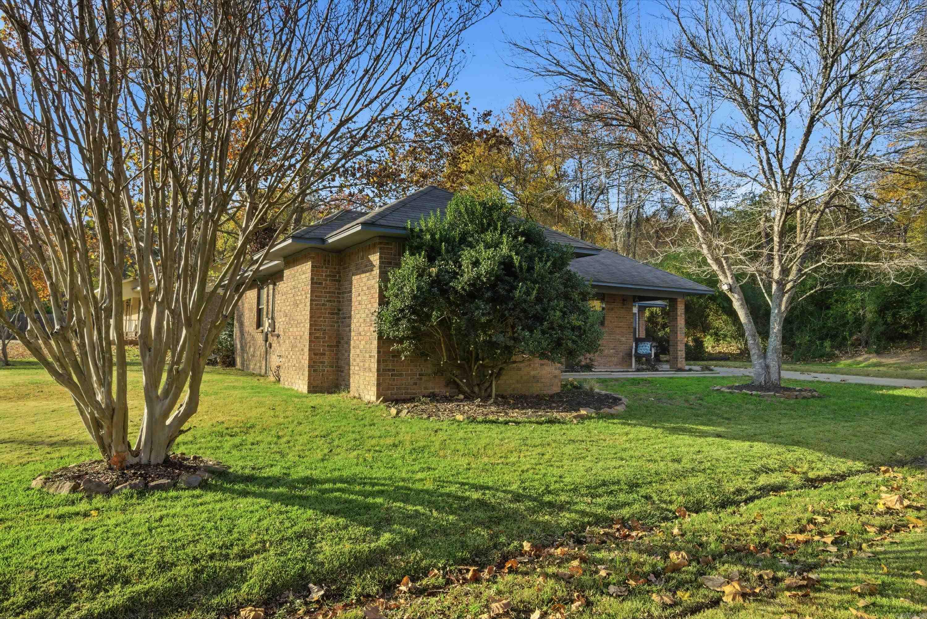 907 Mountain Valley Dr  Perryville, AR