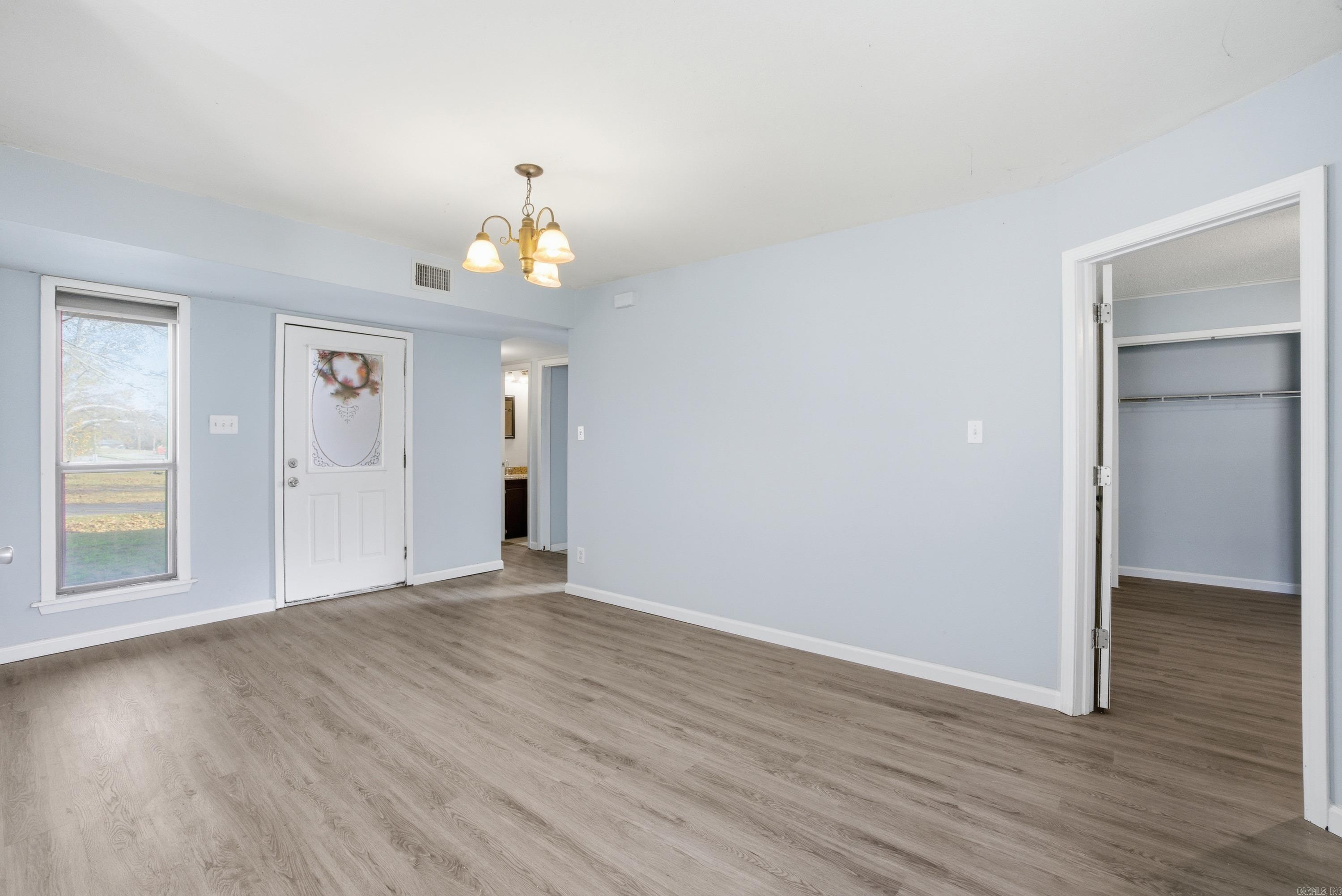 907 Mountain Valley Dr  Perryville, AR