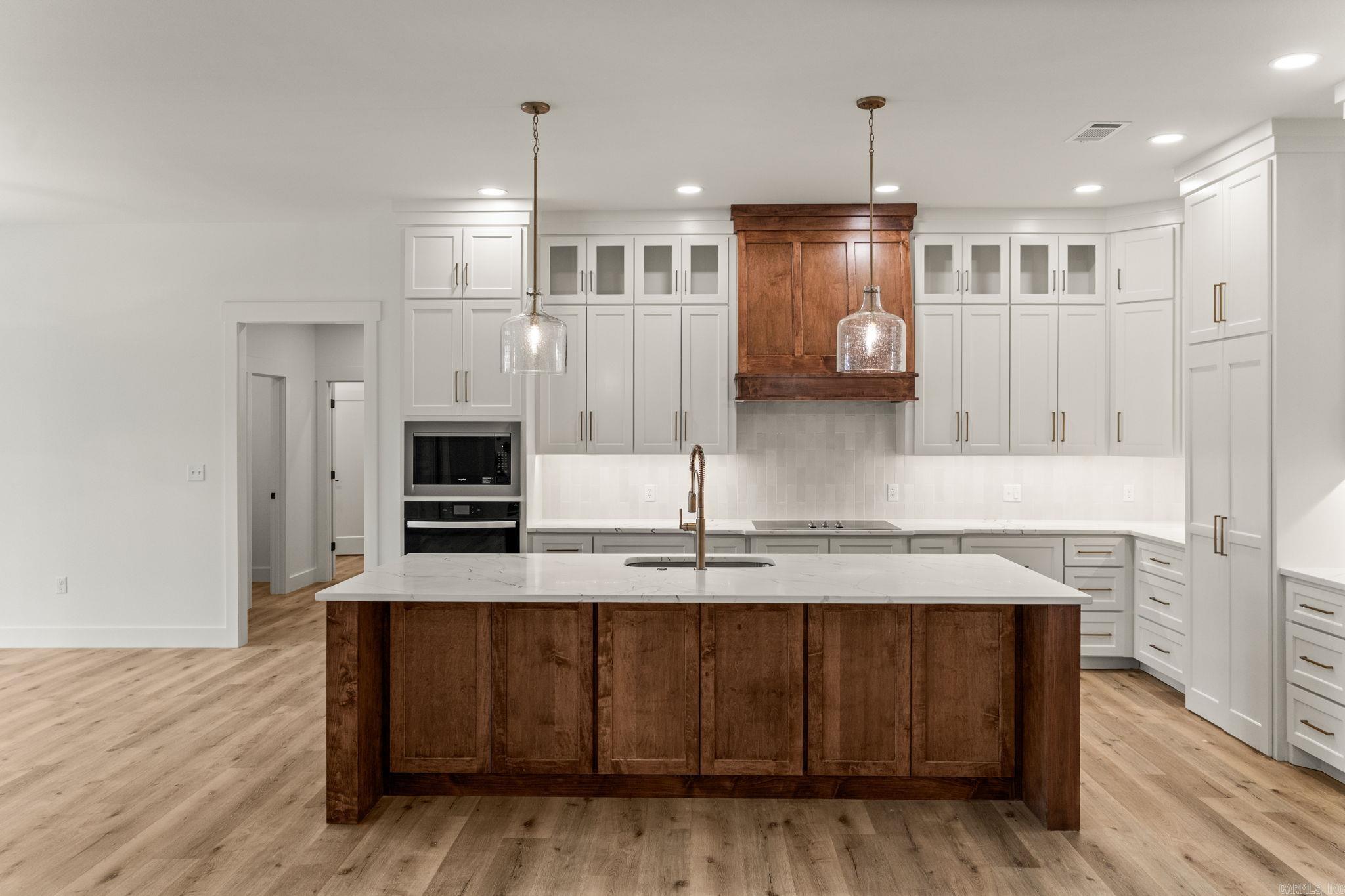 15 Elrod Drive  Greers Ferry, AR