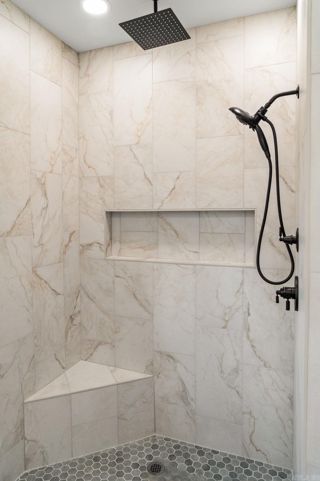 15 Elrod Drive  Greers Ferry, AR