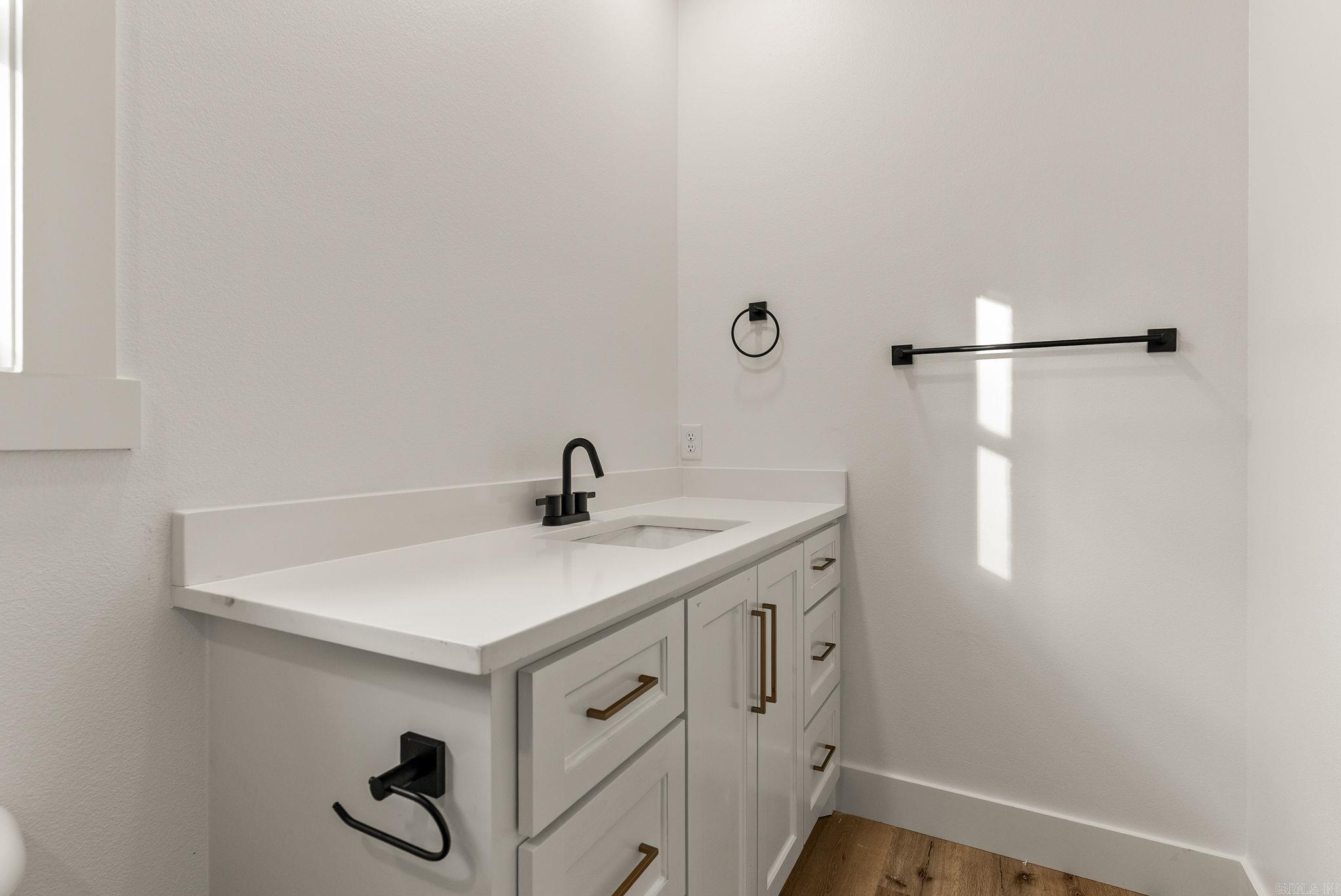 15 Elrod Drive  Greers Ferry, AR