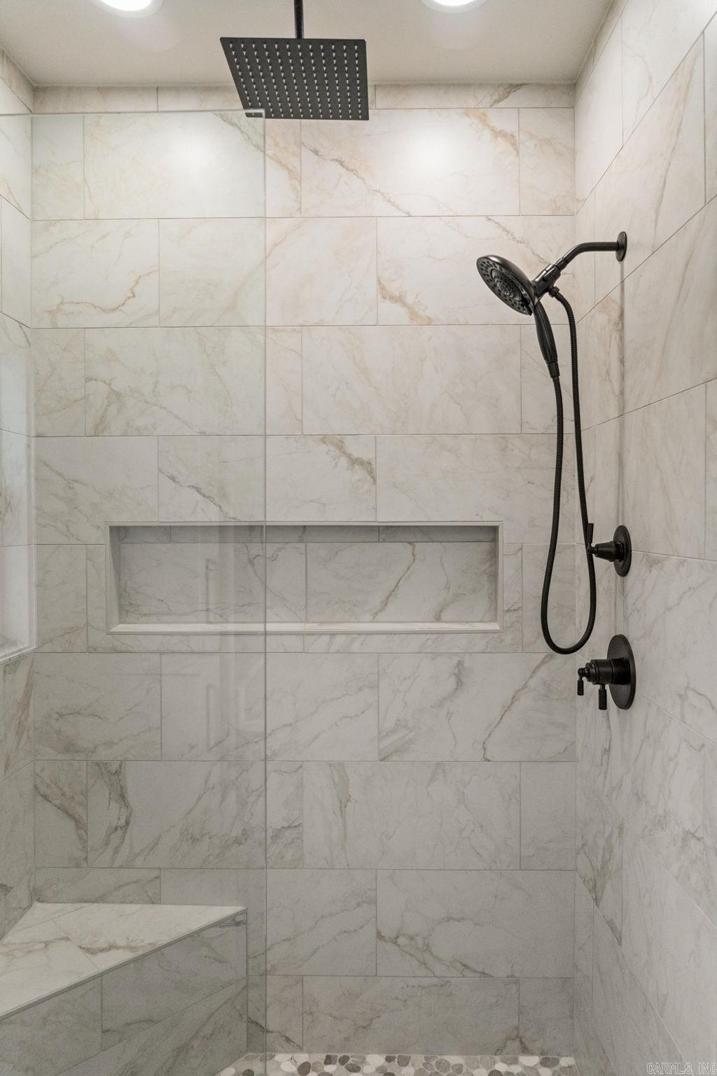 85 Emerald Lane  Greers Ferry, AR