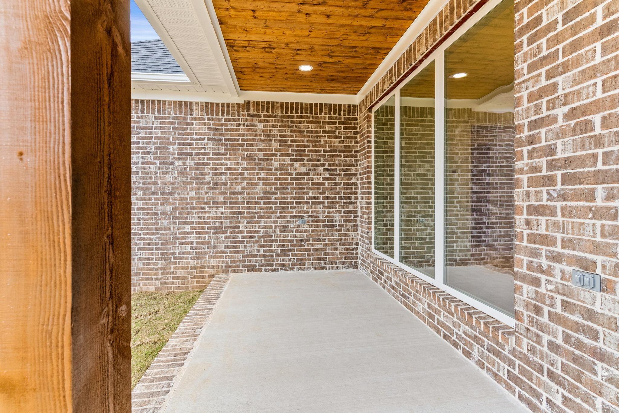 85 Emerald Lane  Greers Ferry, AR