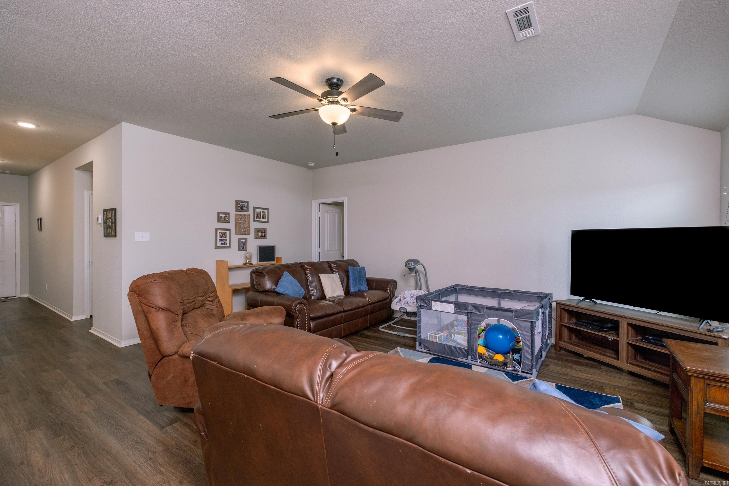 125 Sunland Dr.  Beebe, AR