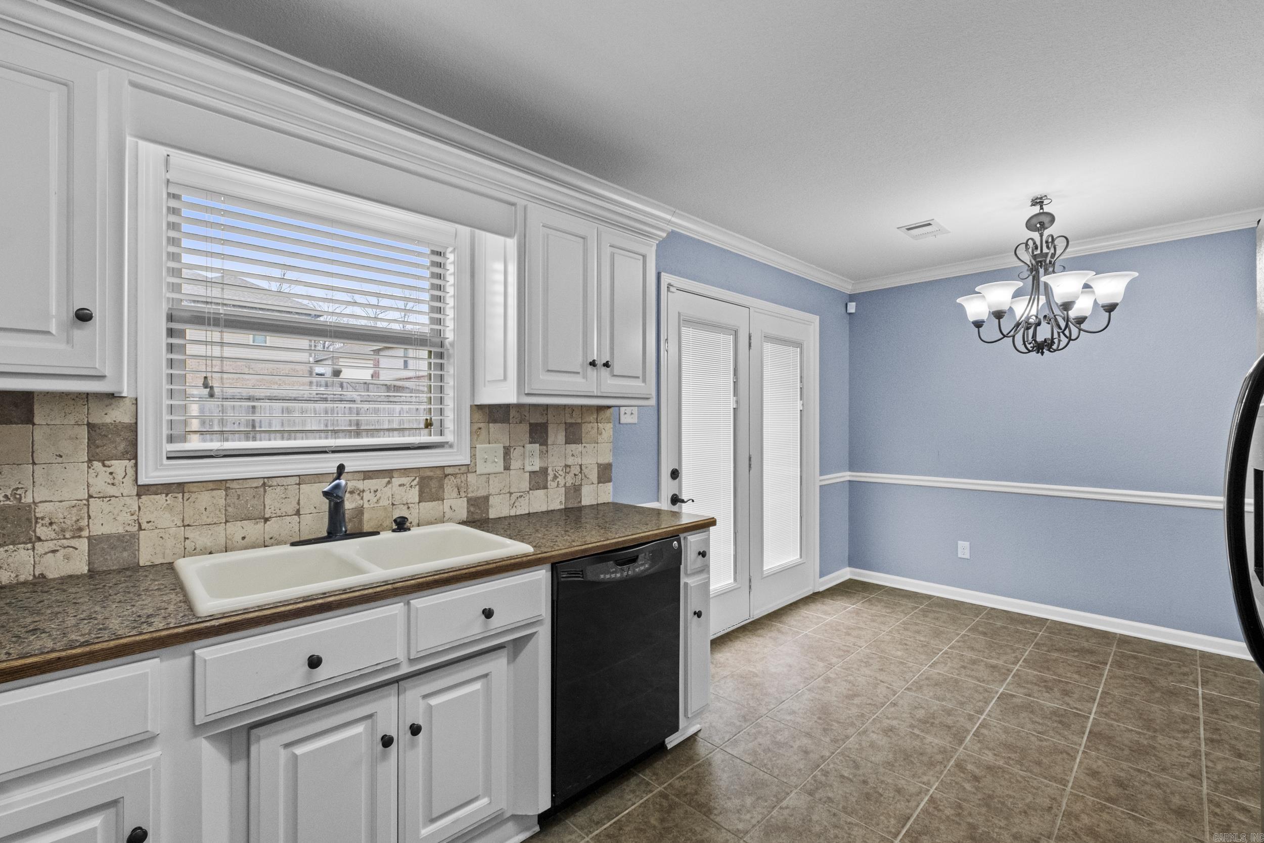 710 Rolling Rock  Austin, AR