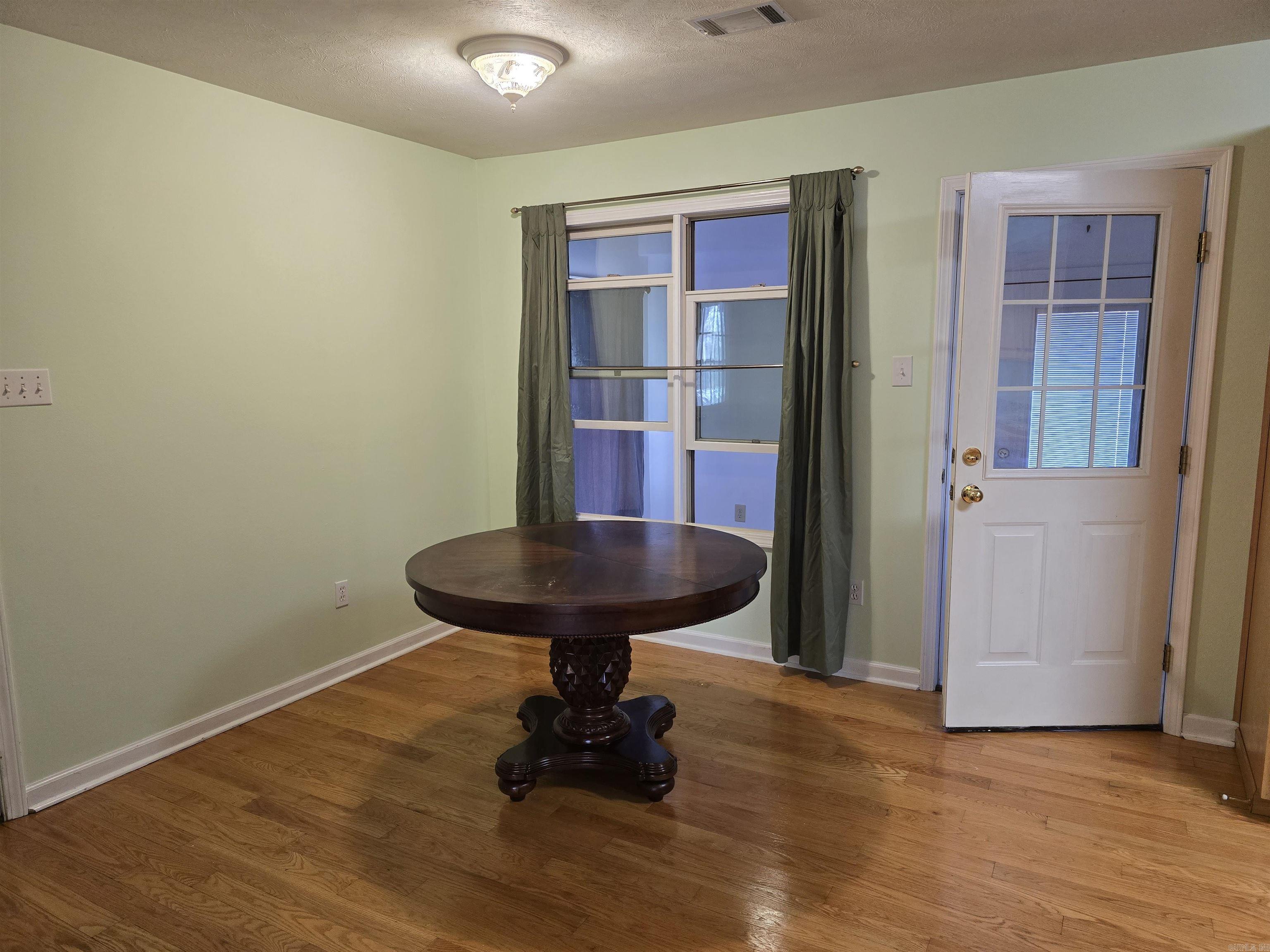 25 Caney Hill Road Conway, AR 72032