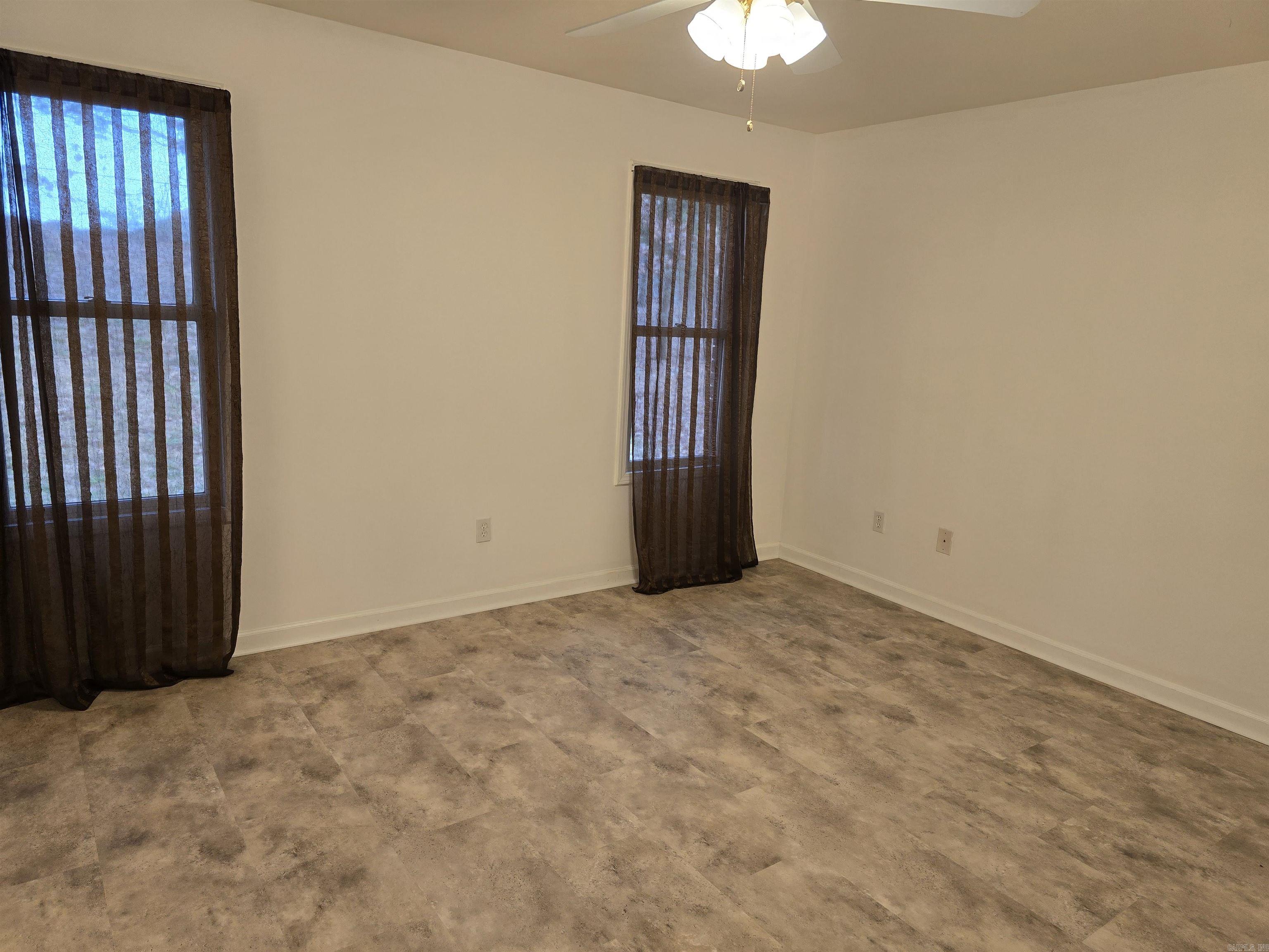 25 Caney Hill Road Conway, AR 72032