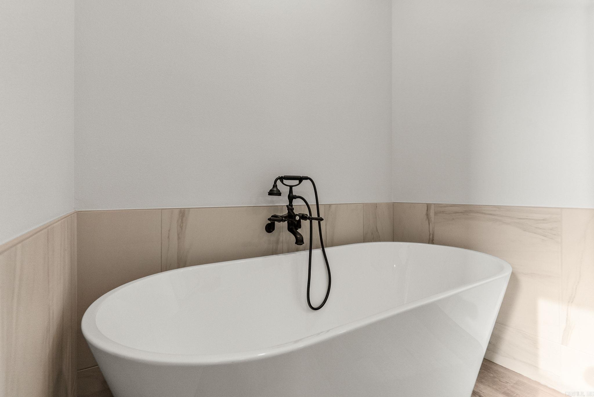 130 Emerald Lane  Greers Ferry, AR