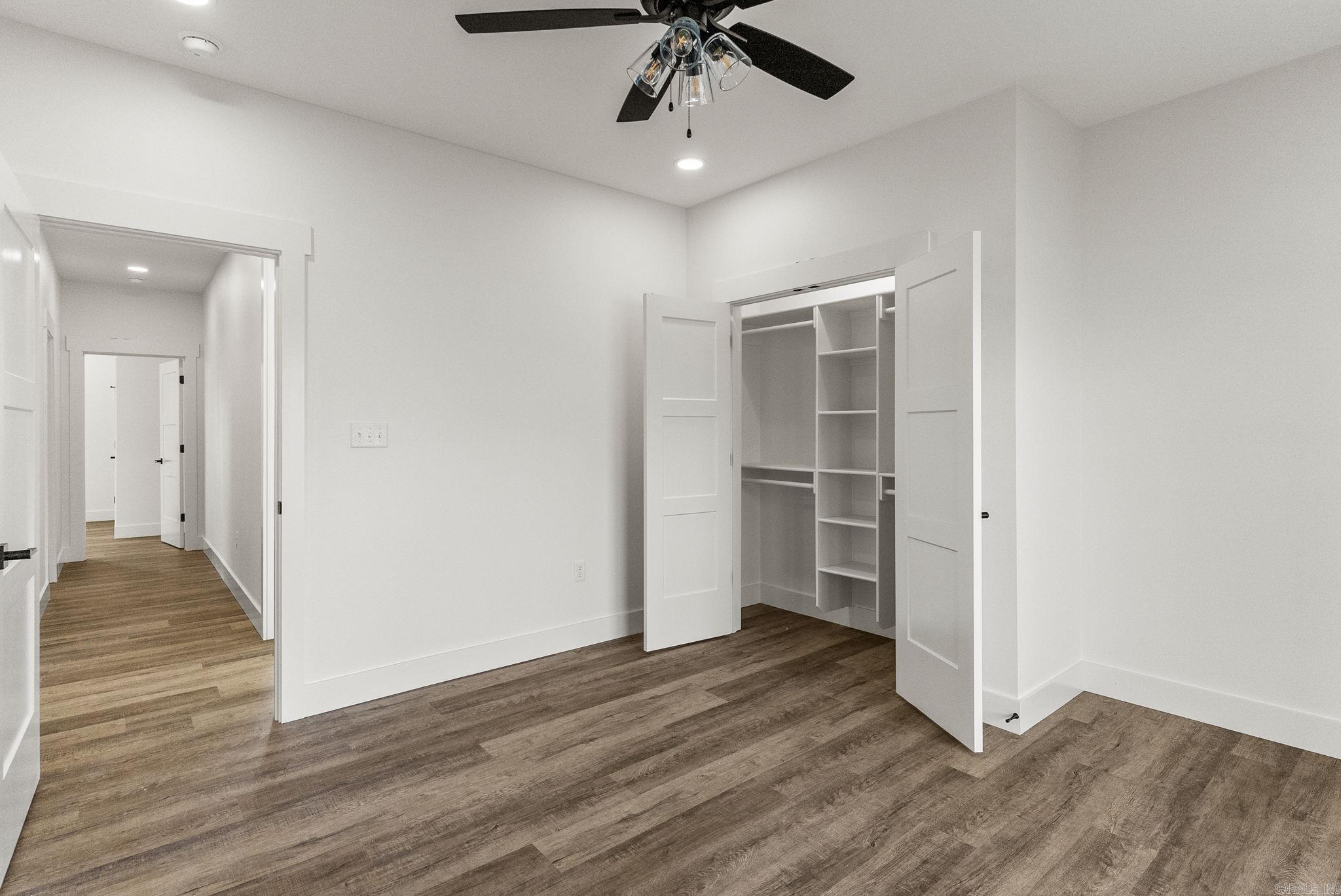 130 Emerald Lane  Greers Ferry, AR