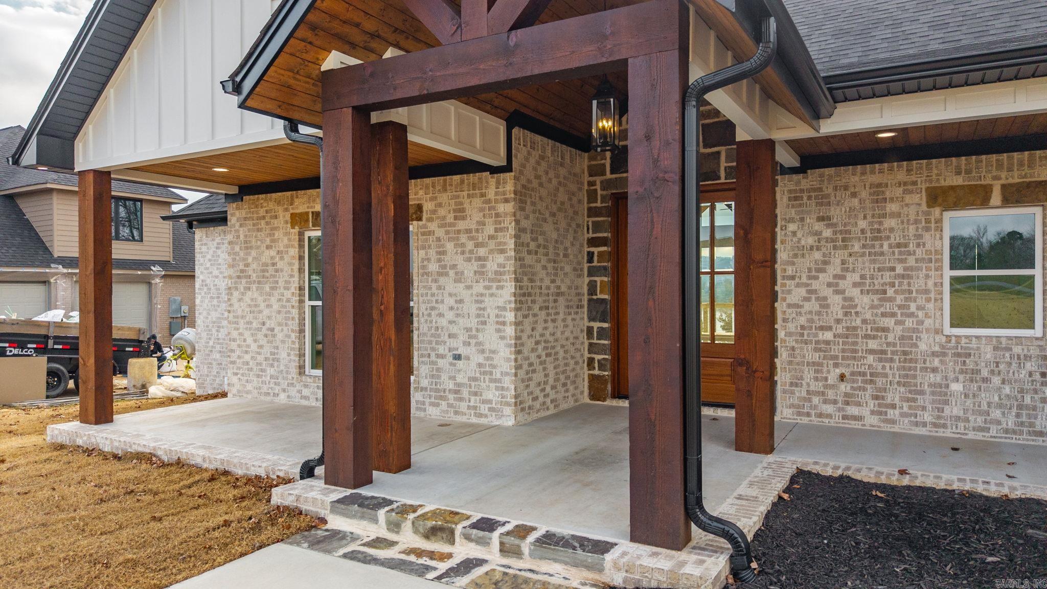 130 Emerald Lane  Greers Ferry, AR