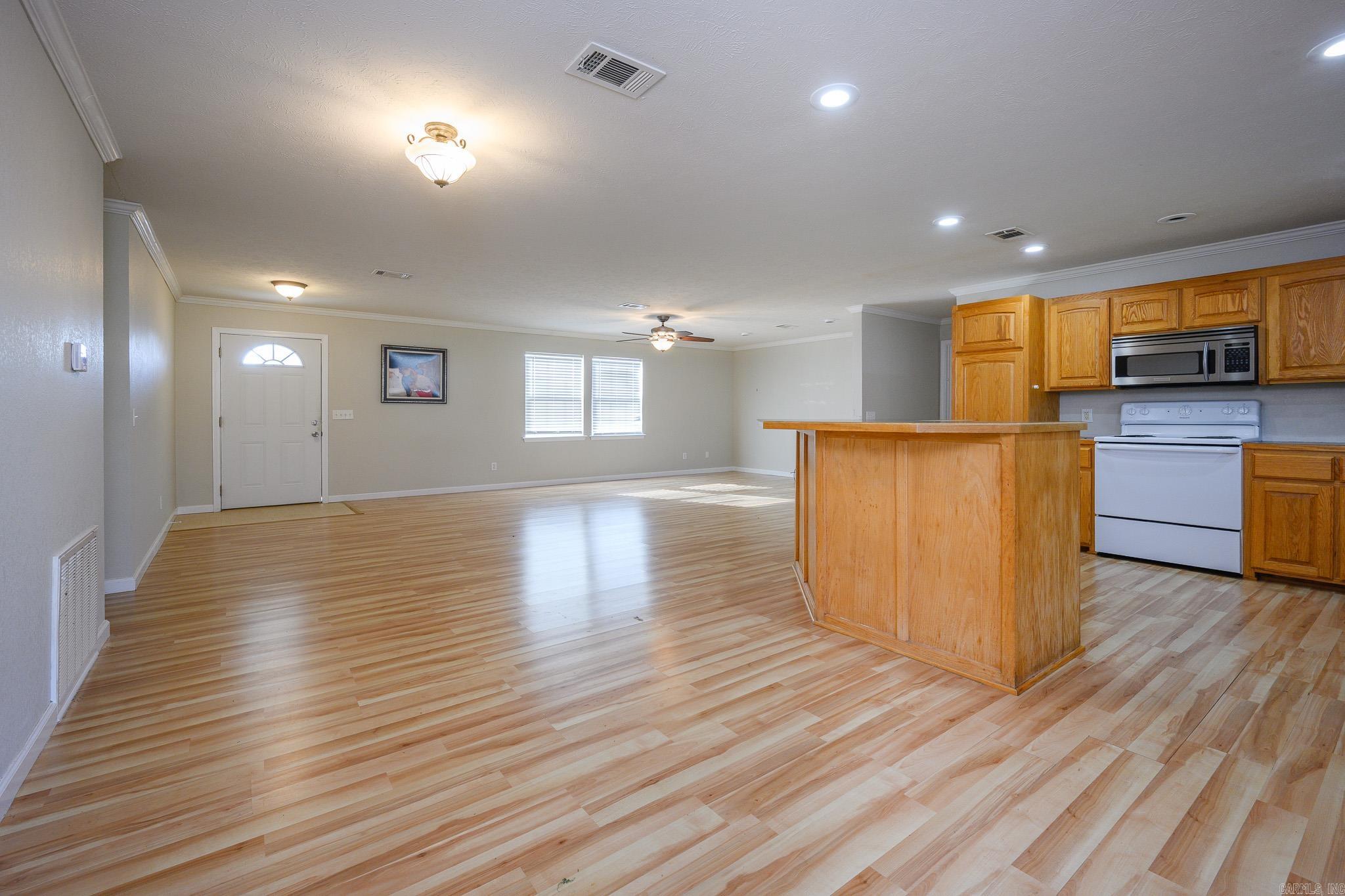 1103 Magnolia Ave  Mena, AR